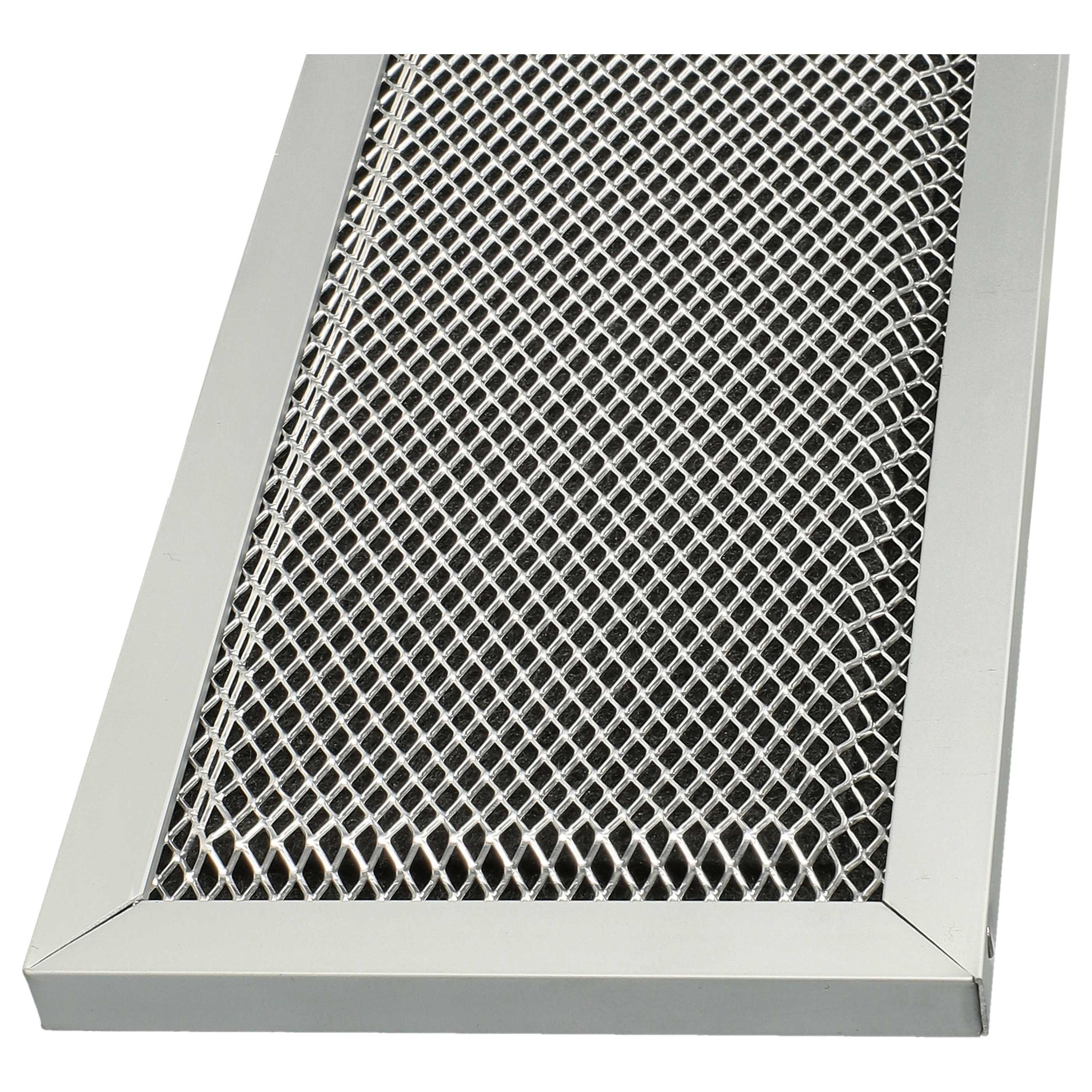Ein rechteckiger Luftfilter mit einem Metallgitter ist in einem silbernen Metallrahmen vor weißem Hintergrund.