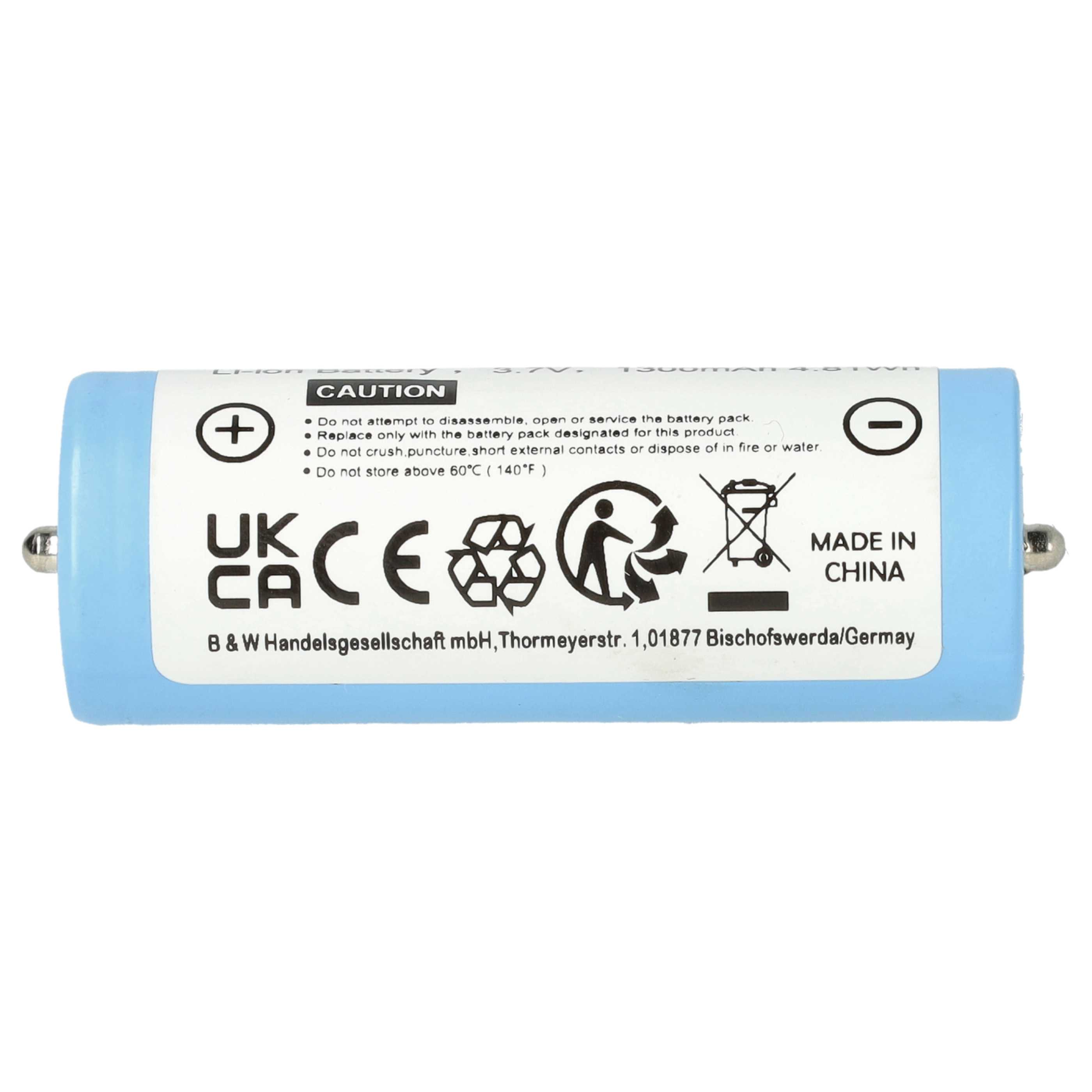 Eine blau-weiße Batterie mit Sicherheitshinweisen und Symbolen. Enthält den Text: MADE IN CHINA.