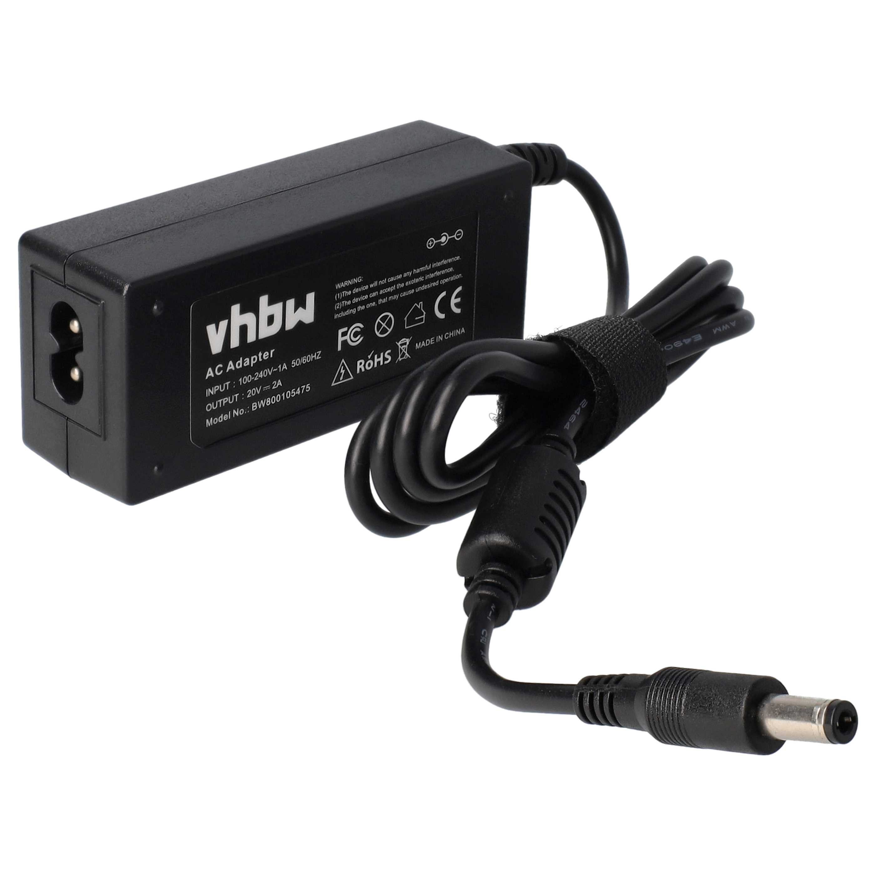 Schwarzes AC-Adapter mit Netzkabel, Textetikett und Stecker.