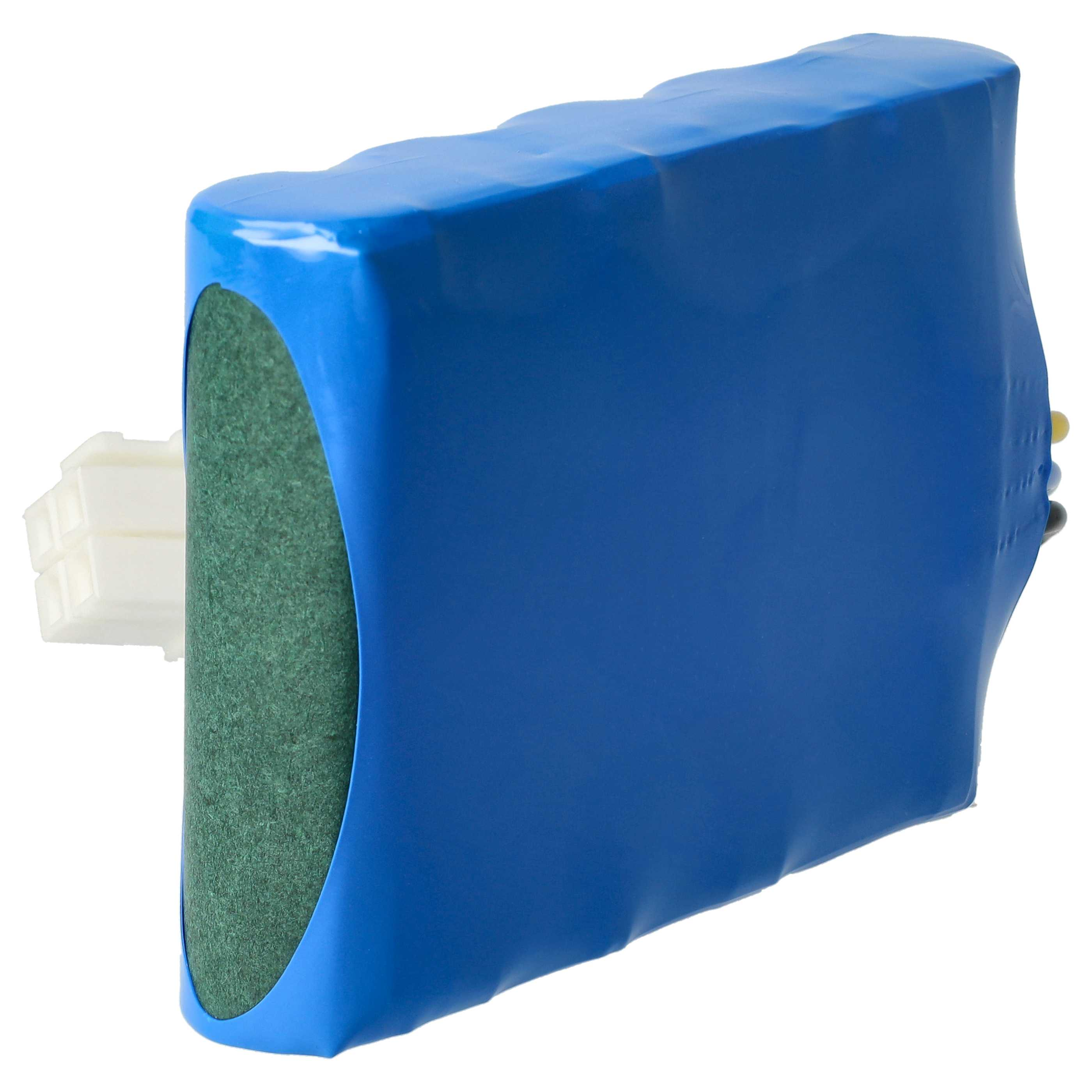 Ein blaues Akkupack mit grünem Kern und weißem Stecker auf weißem Hintergrund.