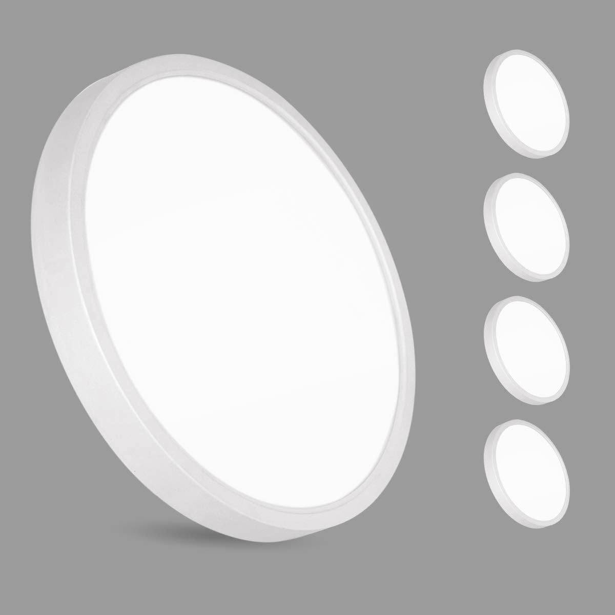 Accesorios de iluminación LED circulares blancos sobre fondo gris. Una grande y cuatro pequeñas luces son visibles.