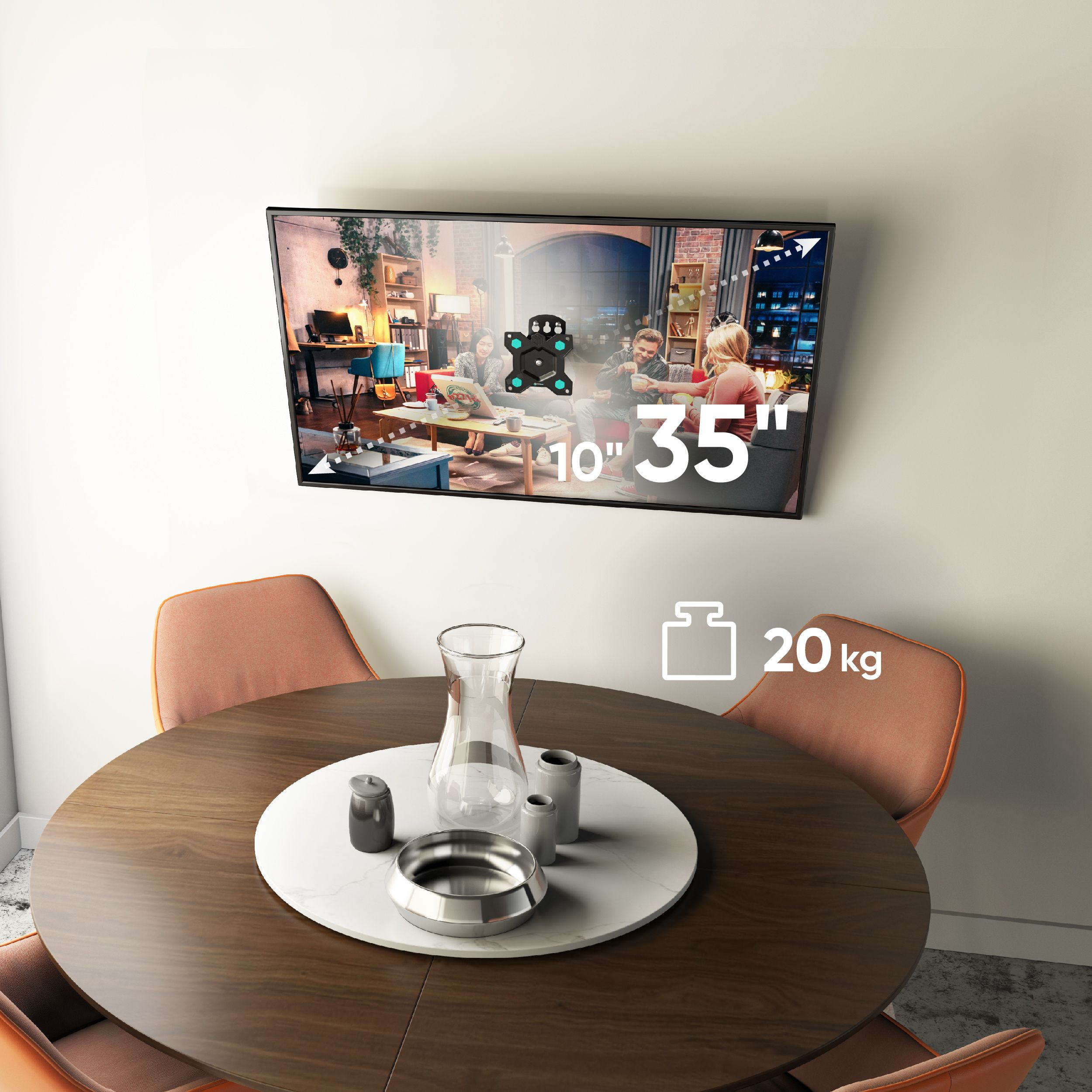 Un televisor montado en la pared con mesa y sillas enfrente. El televisor muestra una escena de sala de estar.