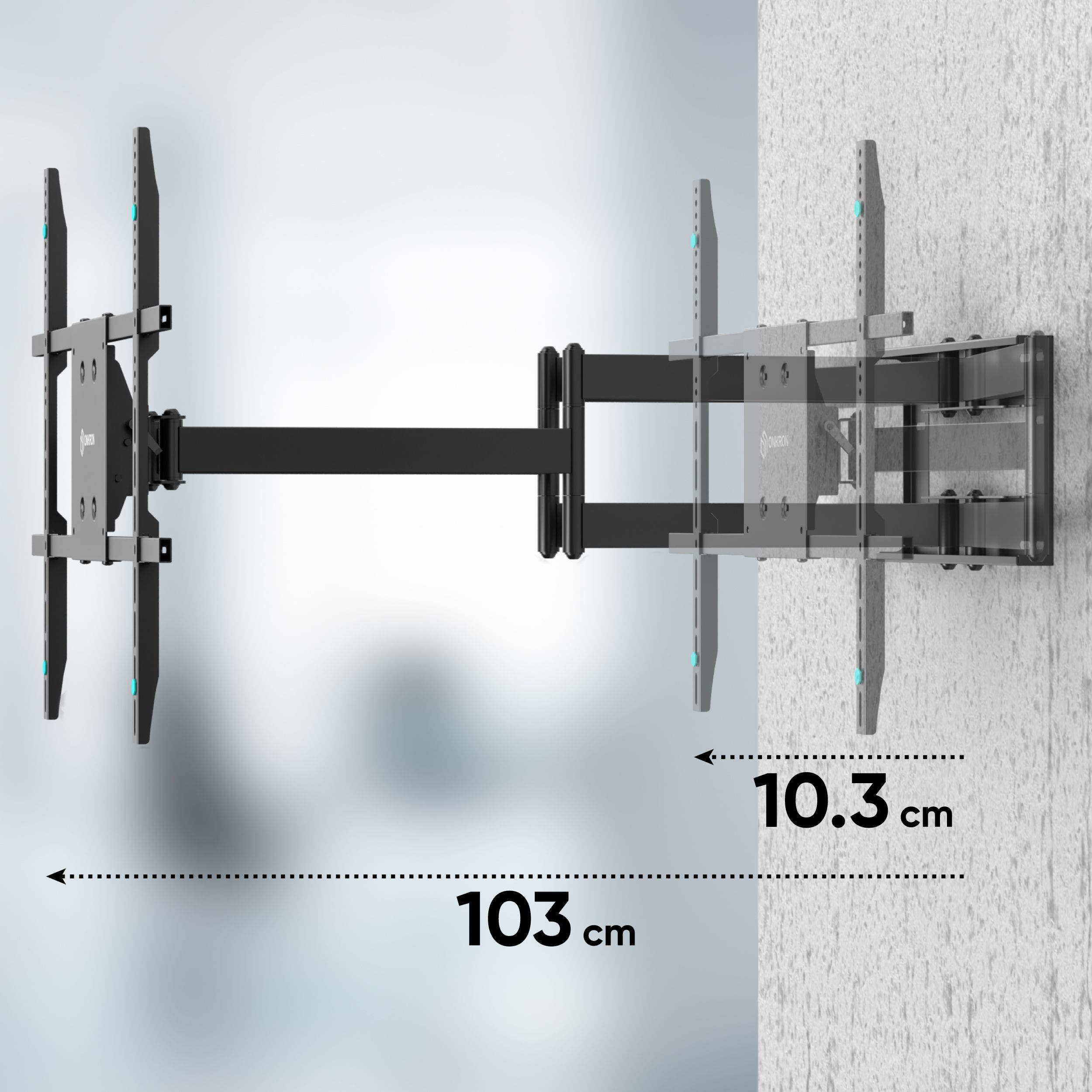 Pokazano czarny uchwyt ścienny do telewizora. Jest zamontowany na białej ścianie. Uchwyt ma 103 cm szerokości i 10,3 cm głębokości.