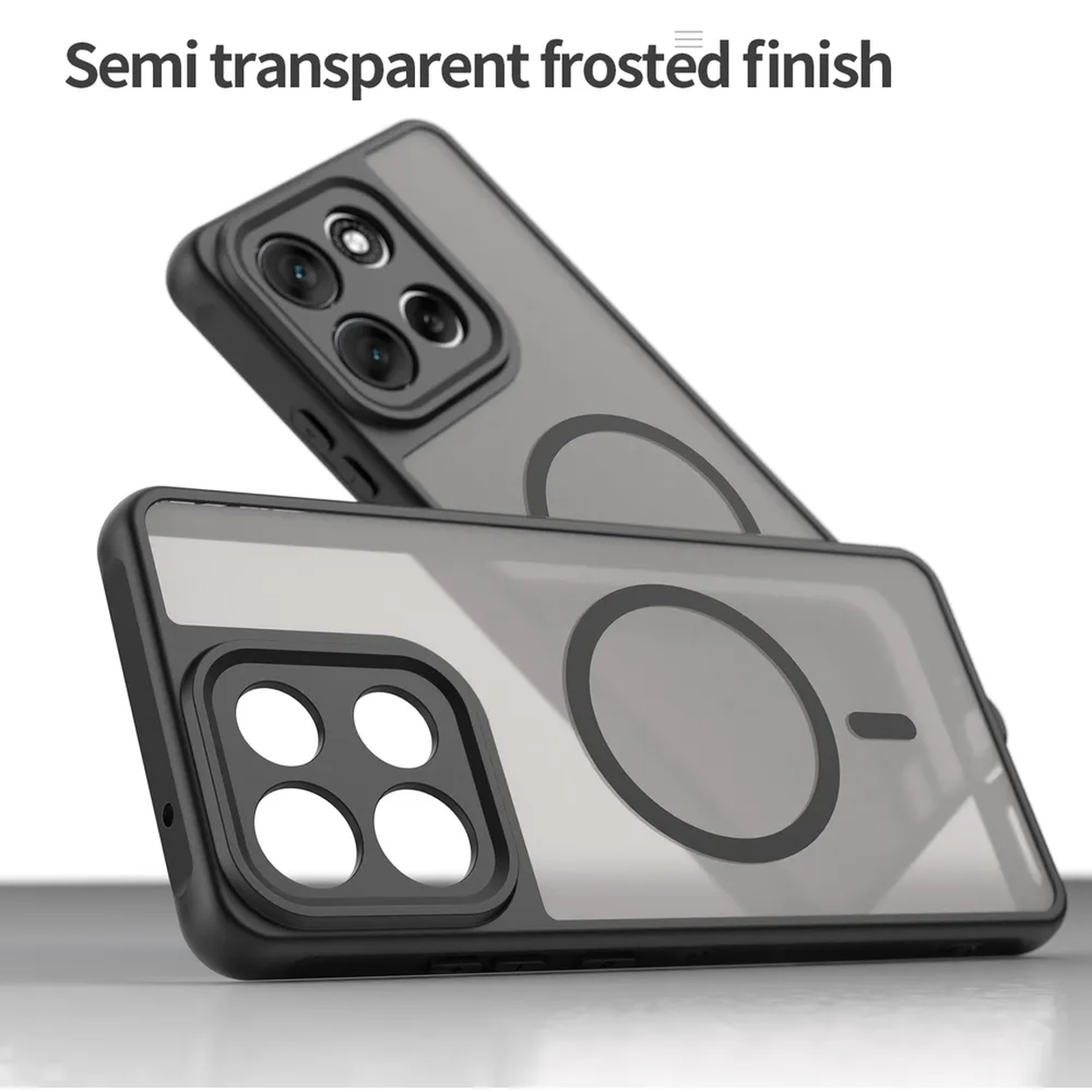 Deux coques de téléphone transparentes sont présentées. Les coques ont des cadres noirs et des découpes pour l'appareil photo. L'une est placée sur l'autre en biais.