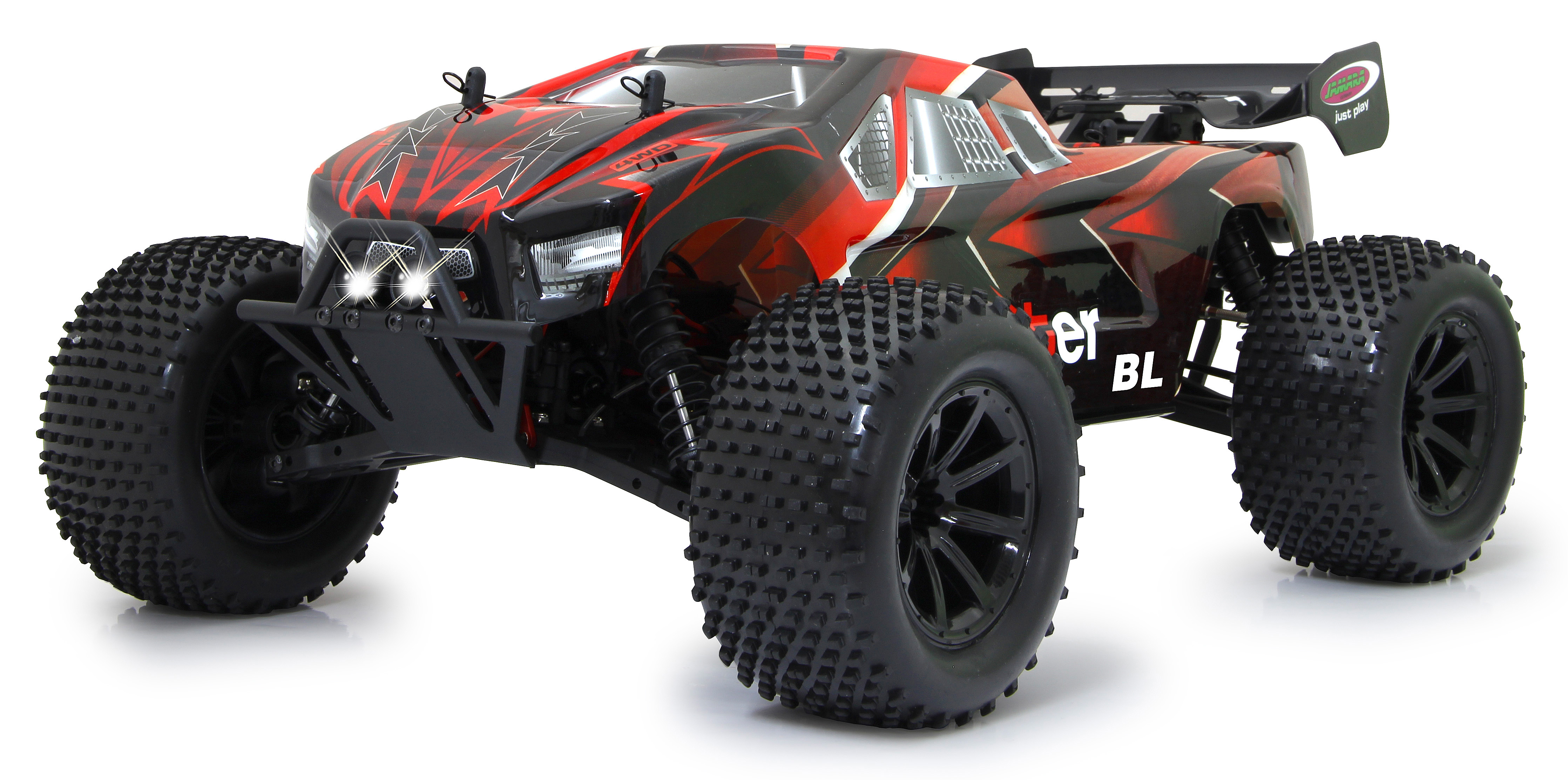 Ein schwarz-rotes RC-Auto steht auf einer weißen Oberfläche. Das Auto hat große Reifen, Scheinwerfer und einen Spoiler.