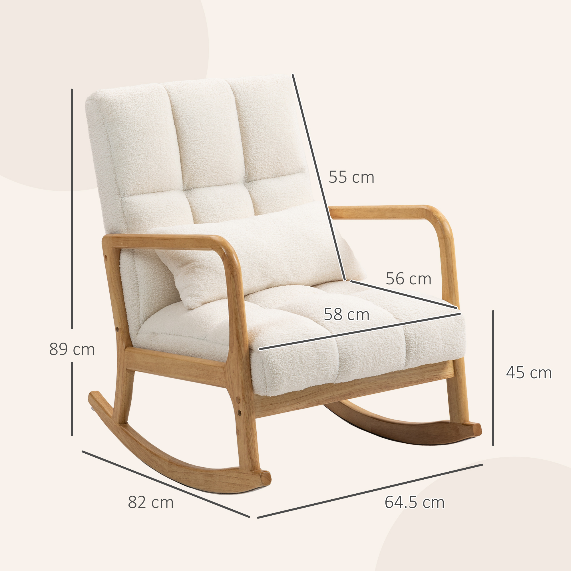 Una sedia a dondolo color crema con struttura in legno, vengono mostrate le misure. La sedia è soffice e morbida, con un piccolo cuscino.