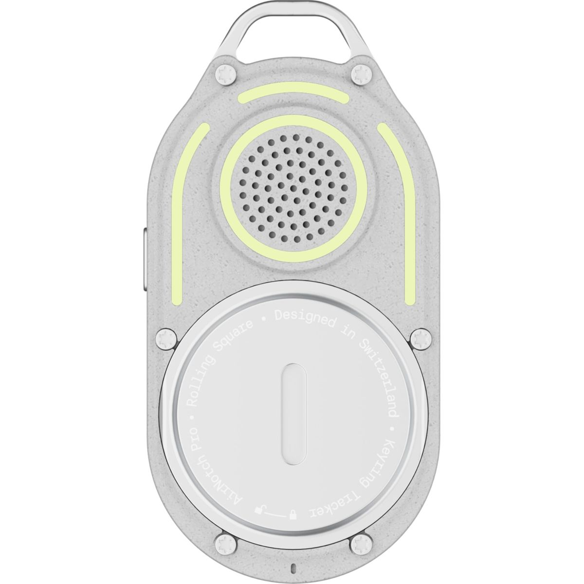 Een zilveren sleutelhanger tracker met een luidspreker. Het heeft een lichtgroene rand en een cirkelvormig ontwerp met de tekst 'Designed in Switzerland'.