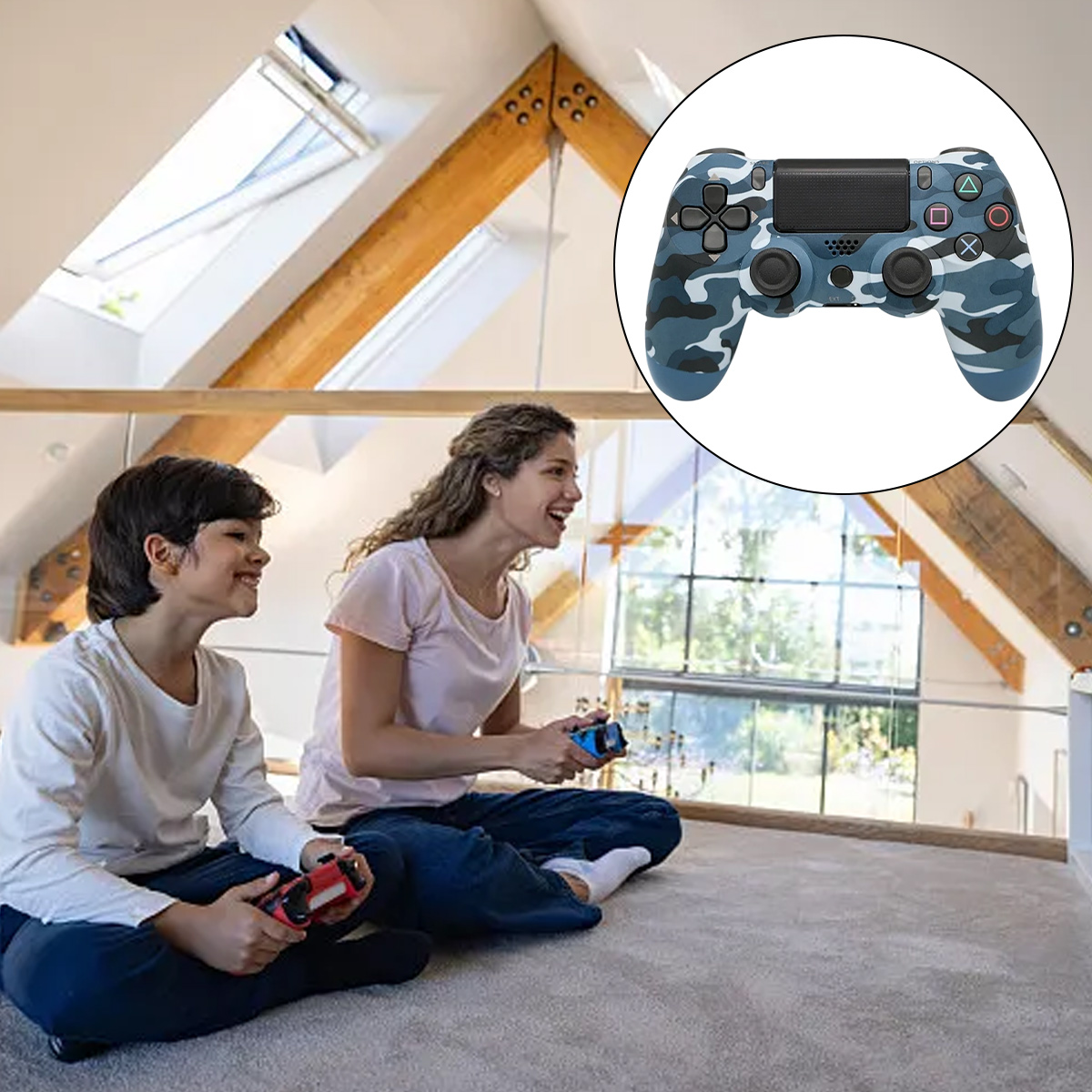 Eine Frau und ein Junge sitzen auf dem Boden und spielen Videospiele. Ein Gamecontroller befindet sich im Kreis.