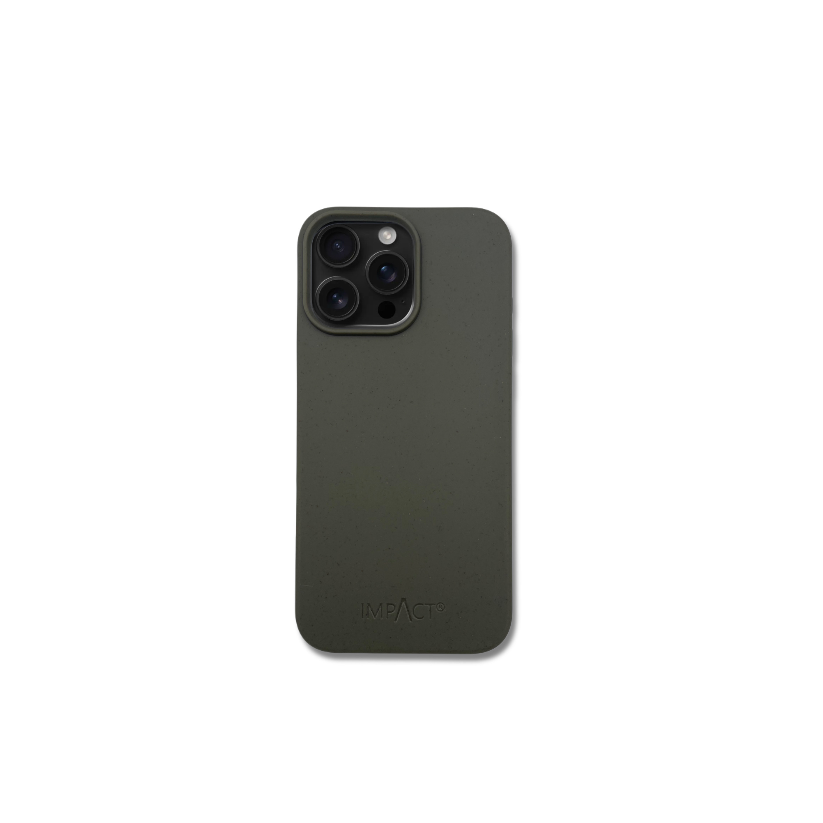Una custodia per telefono verde scuro con tre lenti della fotocamera e un flash è centrata su uno sfondo bianco.