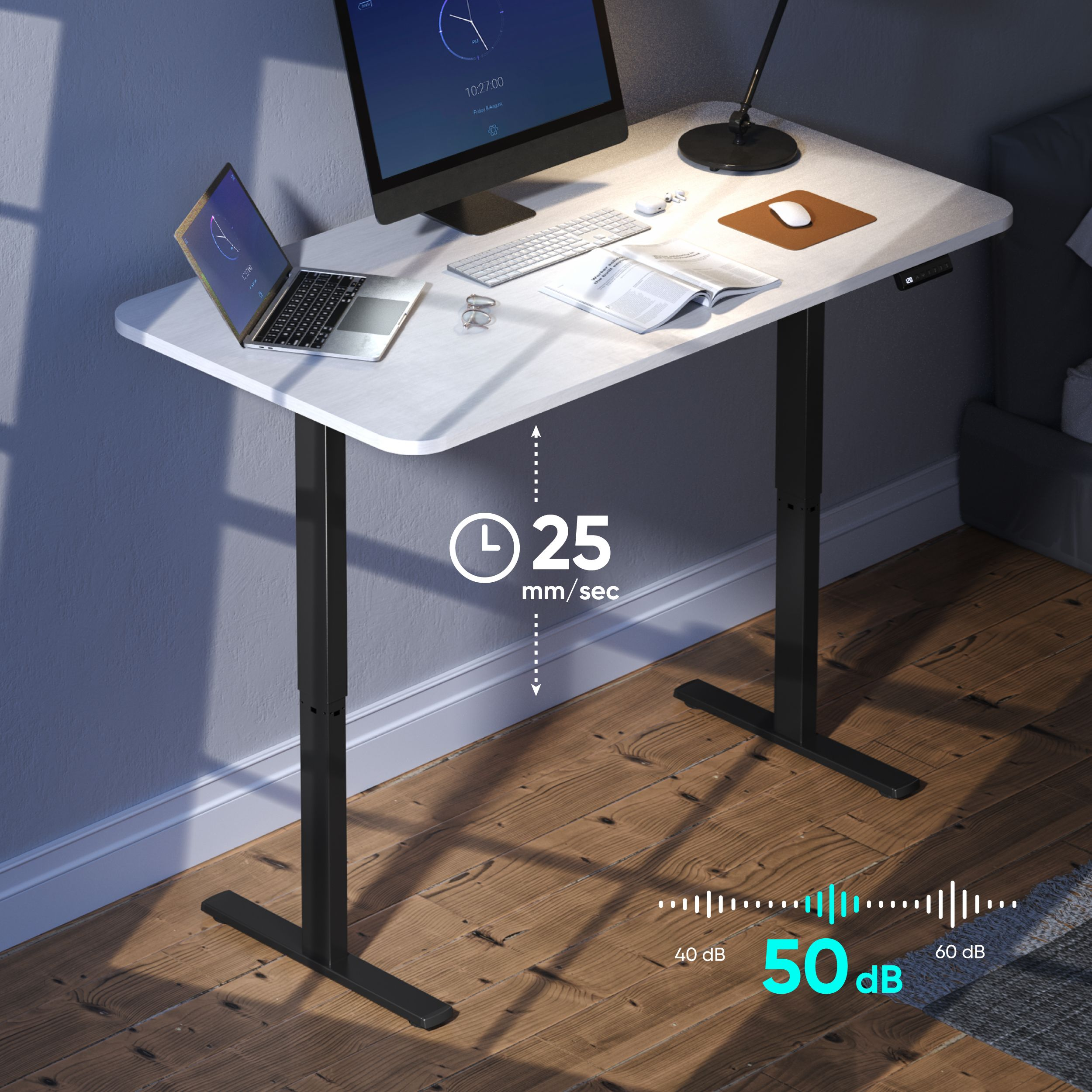 Ein weißer Schreibtisch mit Monitor, Laptop und Lampe. Anzeigen: 10:27, 25 mm/s und 50 dB. Schwarze Tischbeine auf Holzboden.