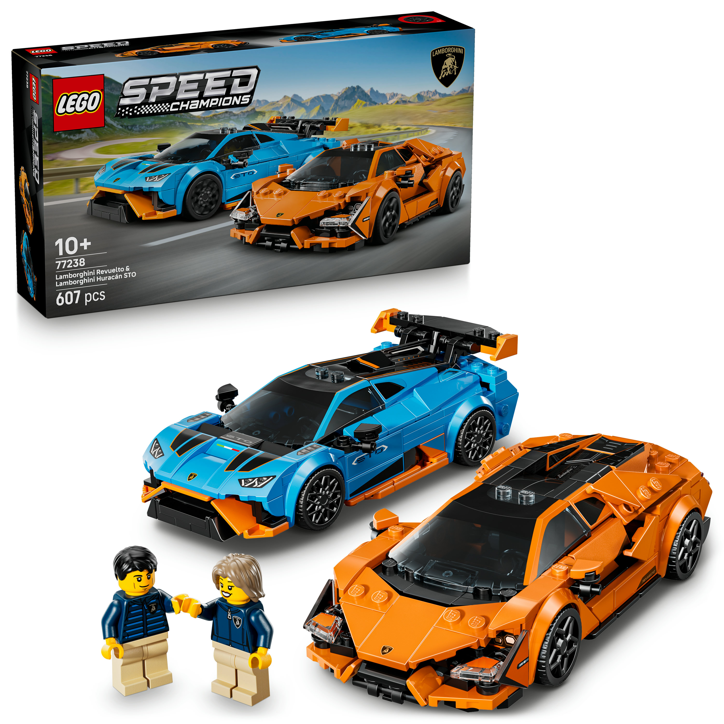 Zestaw LEGO z niebieskimi i pomarańczowymi modelami Lamborghini, pudełkiem i dwiema minifigurkami. Samochody na białym tle.