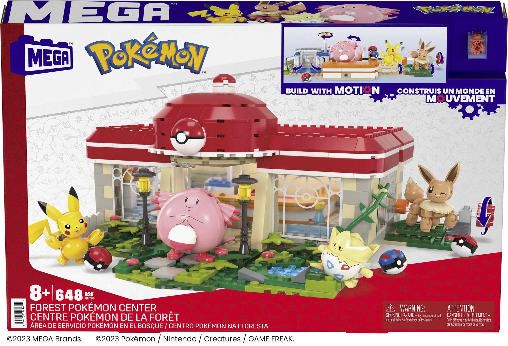 Un set Mega Construx Forest Pokémon Center. Presenta varie figure di Pokémon e un set di costruzione con tetto rosso e finestre.