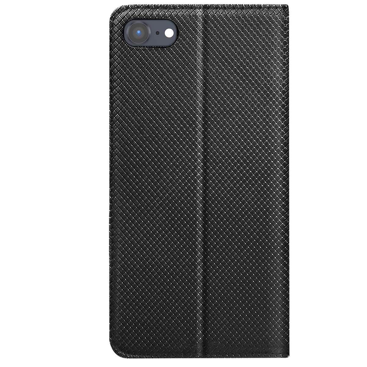 Se muestra una funda de teléfono negra, cerrada y con textura con una cámara en la parte superior. La funda está en posición vertical.