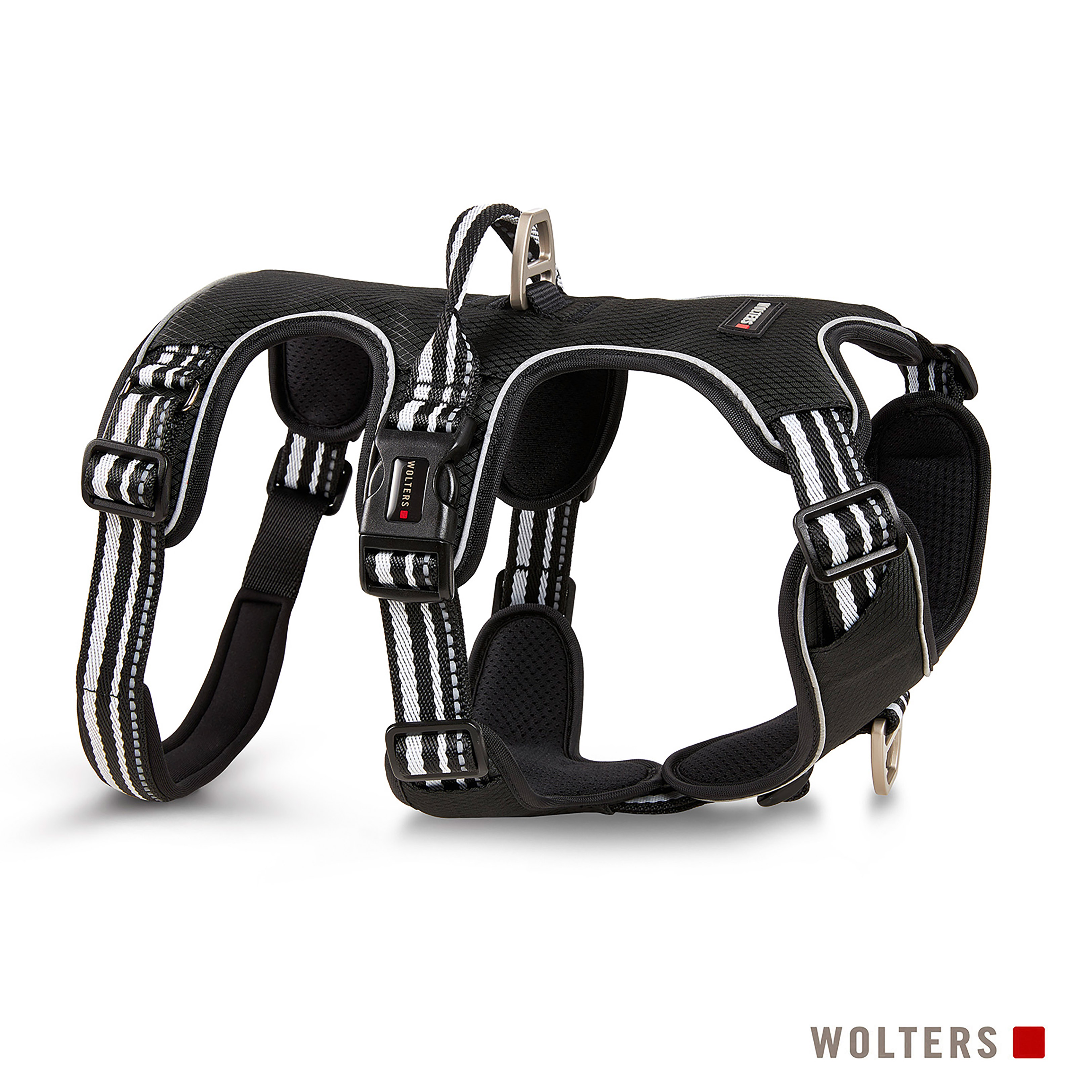 Schwarzes Hundegeschirr mit weißen Streifen und reflektierenden Details. Das Geschirr hat eine Metallschlaufe und befindet sich auf weißem Hintergrund.