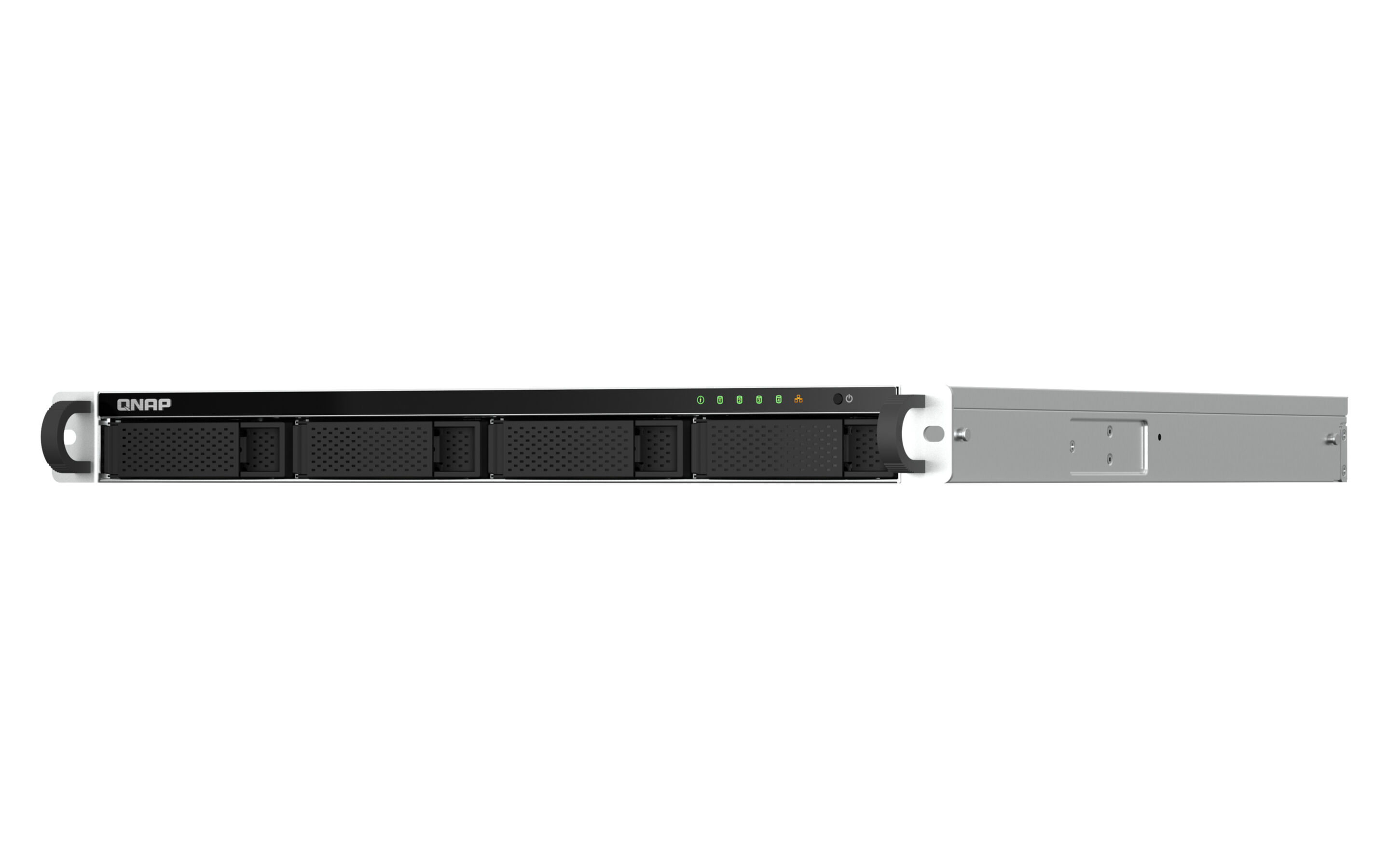 Ein QNAP-Server wird gezeigt. Es ist ein schwarzes Gerät mit mehreren Laufwerksschächten. Der Hintergrund ist weiß.