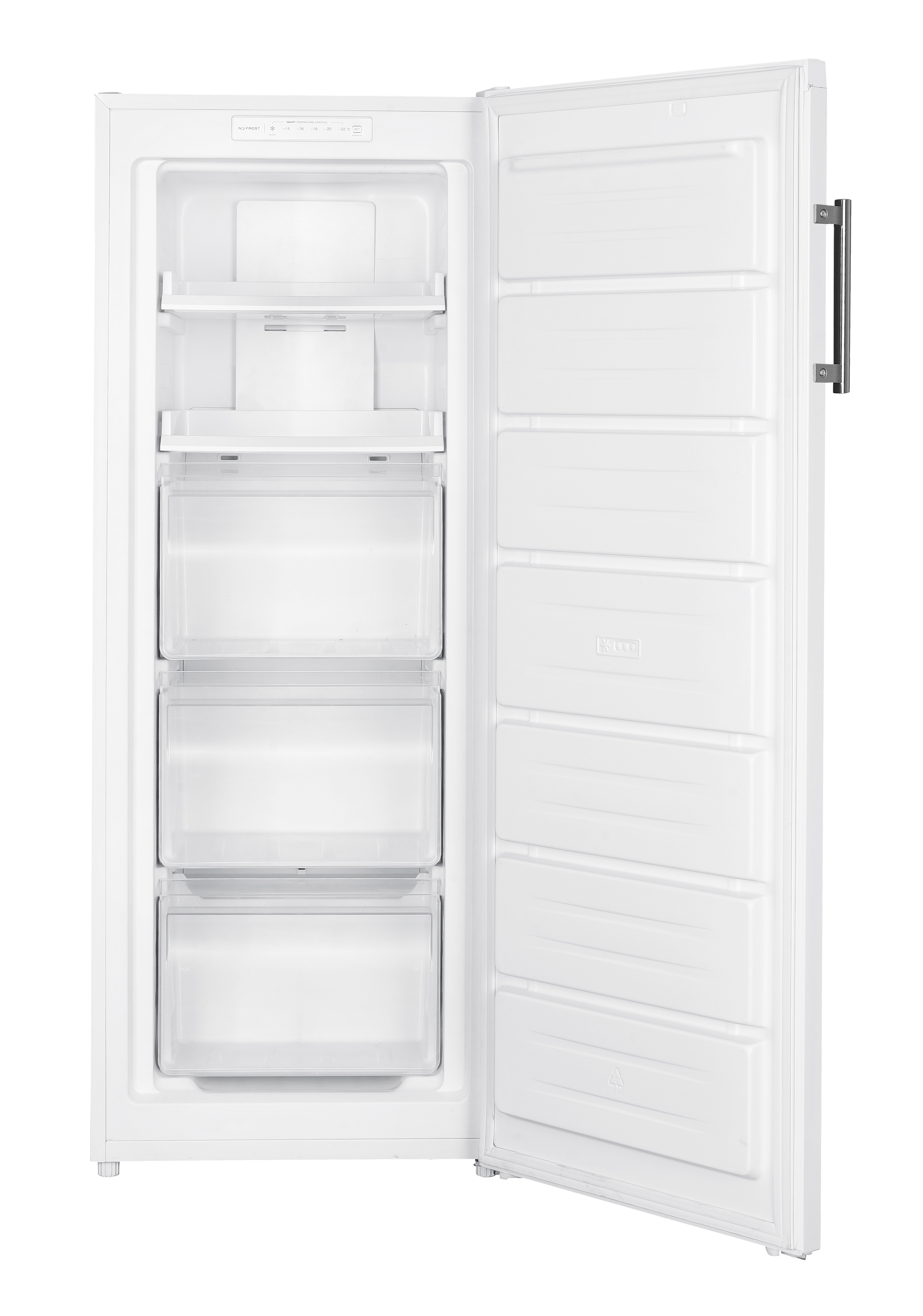 Een witte vriezer met de deur open. Interieur toont planken en laden. Zilveren handvat op de deur.