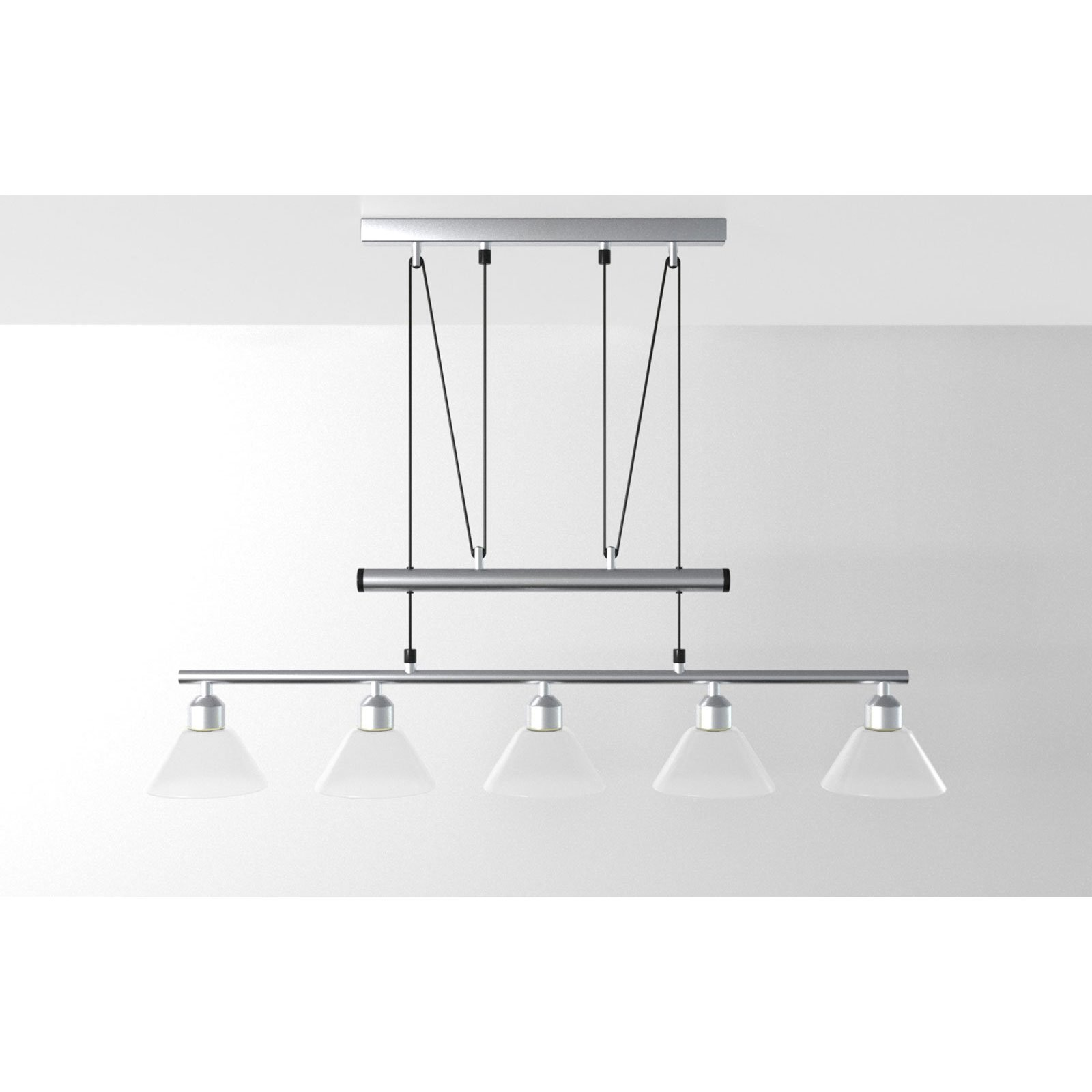 Eine moderne Deckenleuchte mit fünf Lampen. Sie hat einen silbermetallischen Rahmen und kegelförmige, mattierte Lampenschirme.
