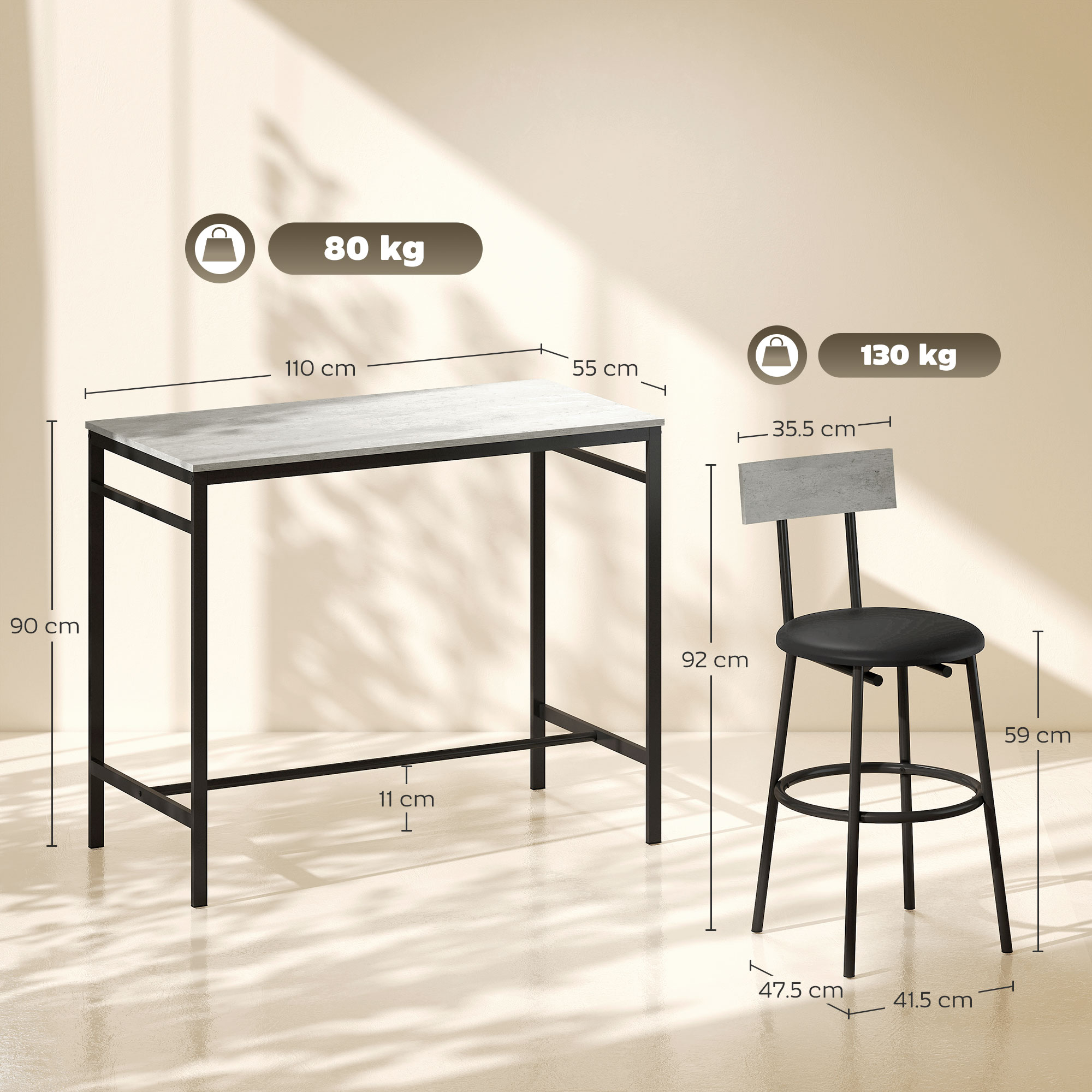 Un tavolo e una sedia sono mostrati con misure dimensionali. Il tavolo ha un piano grigio e gambe nere. La sedia ha seduta e gambe nere.