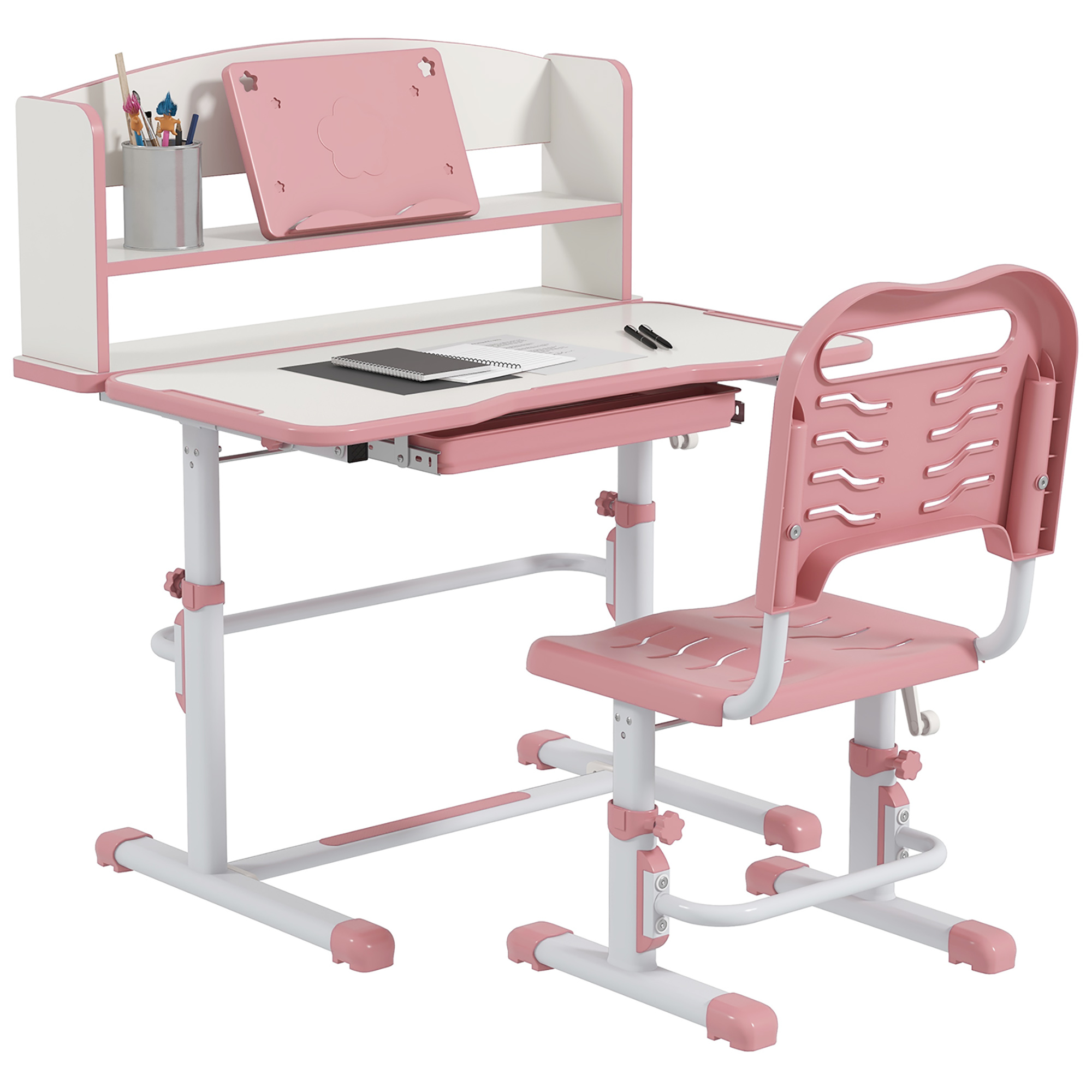 Un set scrivania e sedia per bambini rosa e bianco. La scrivania ha un ripiano e un cassetto. Accessori e carta sopra.