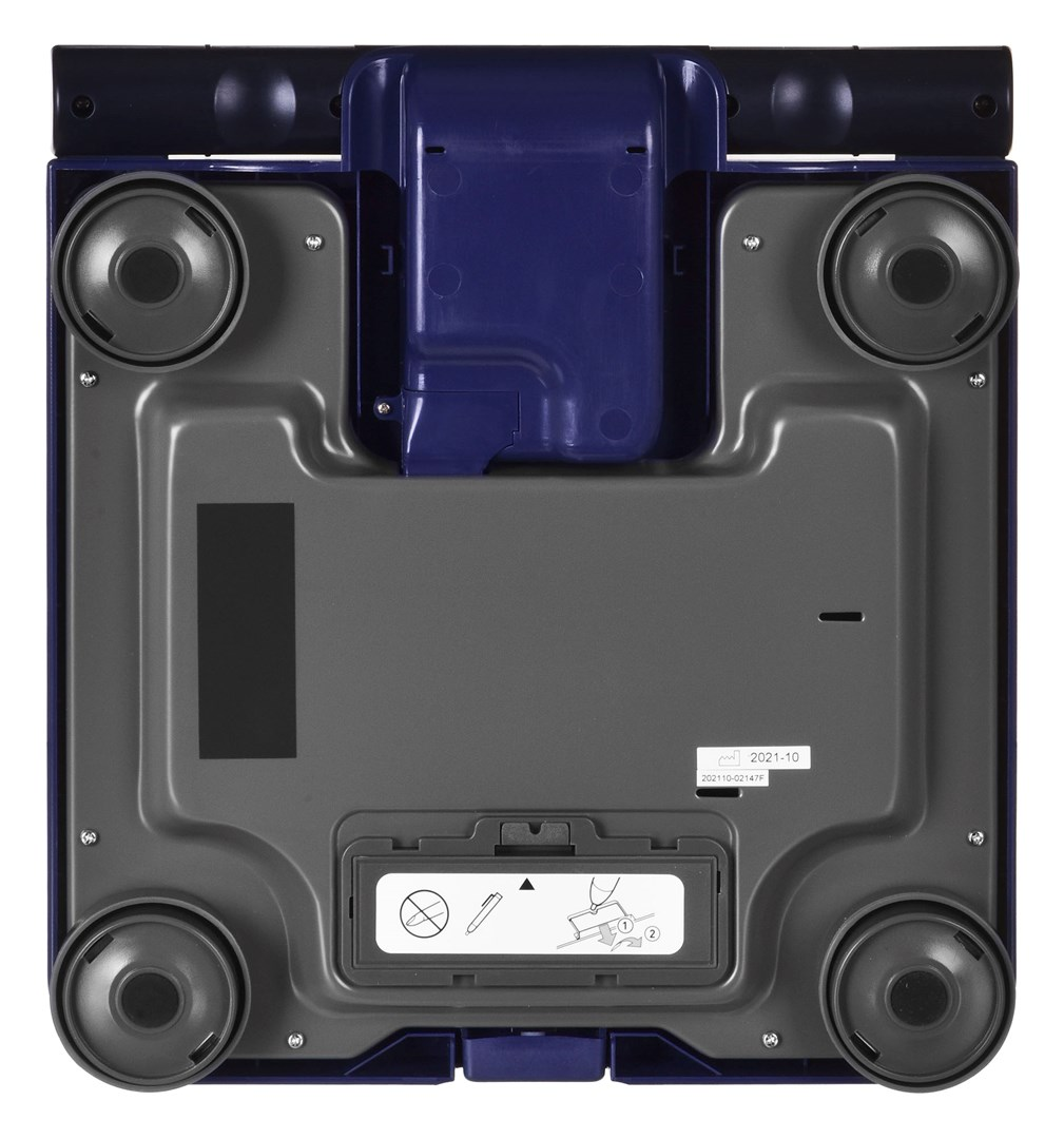 Lato inferiore di un dispositivo blu e grigio. Ha quattro piedini circolari, un vano batteria e un componente blu centrale.