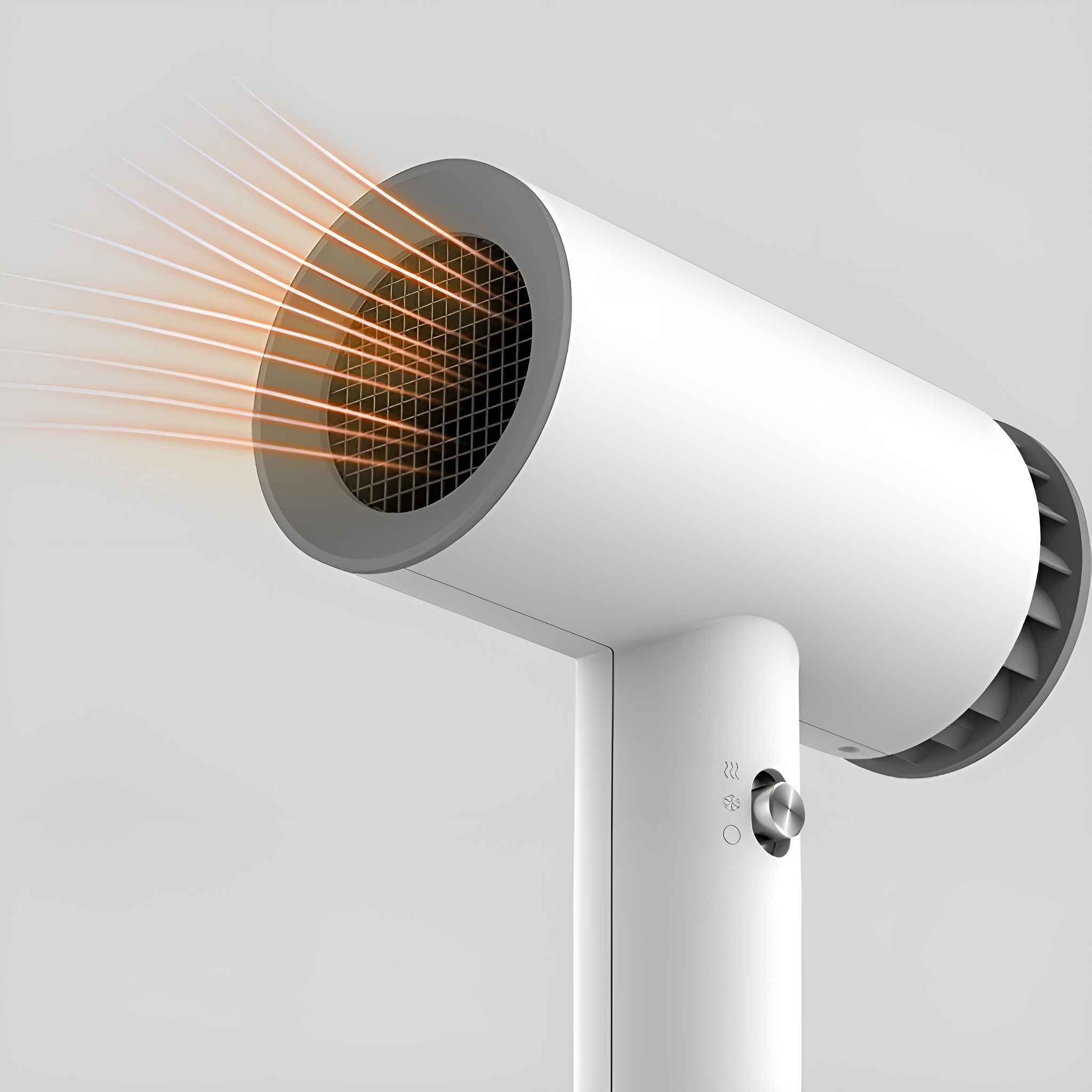 Weißer Haartrockner mit orangefarbenem Luftstrom. Er hat eine graue Düse und ein Bedienfeld mit Symbolen. Der Hintergrund ist weiß.