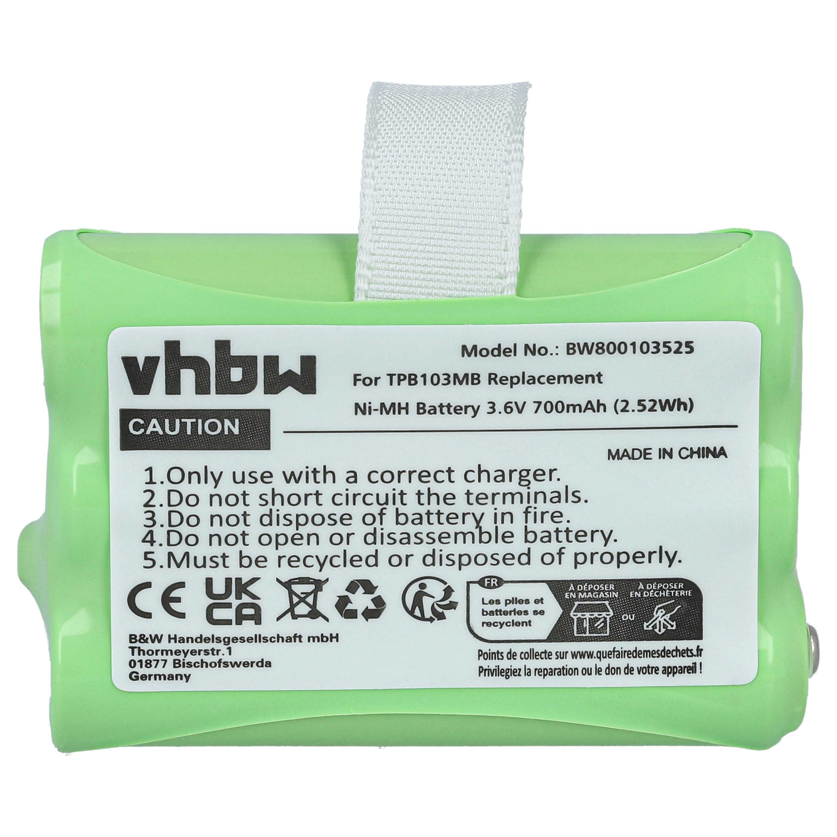 Ein grünes Batteriemodul mit weißem Etikett, das Produktdetails und Warnhinweise zeigt. Oben befindet sich ein weißer Riemen.