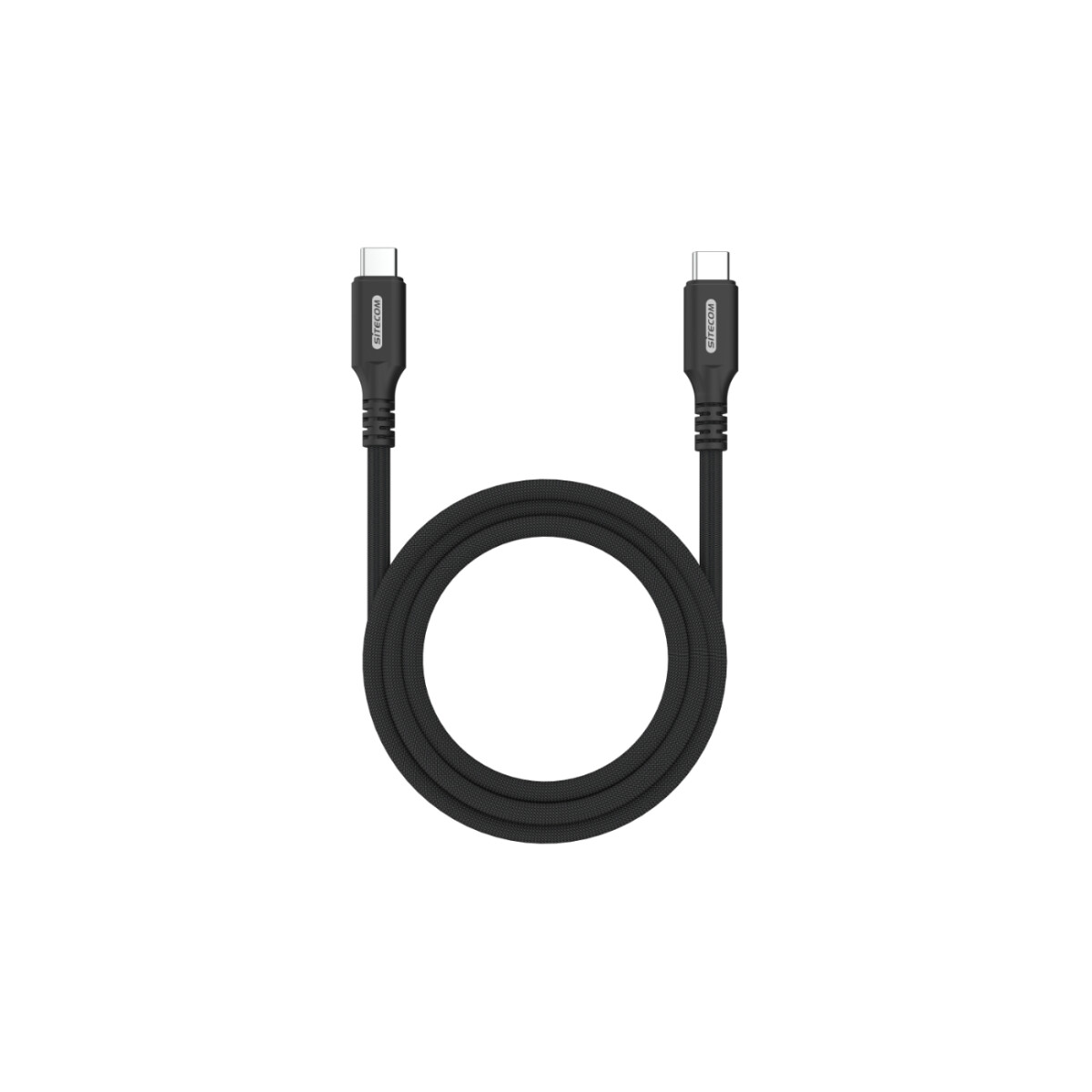 Un cavo USB-C nero, disposto ad anello. Sui connettori a ogni estremità è stampata la scritta 'SITECOM', su sfondo bianco.