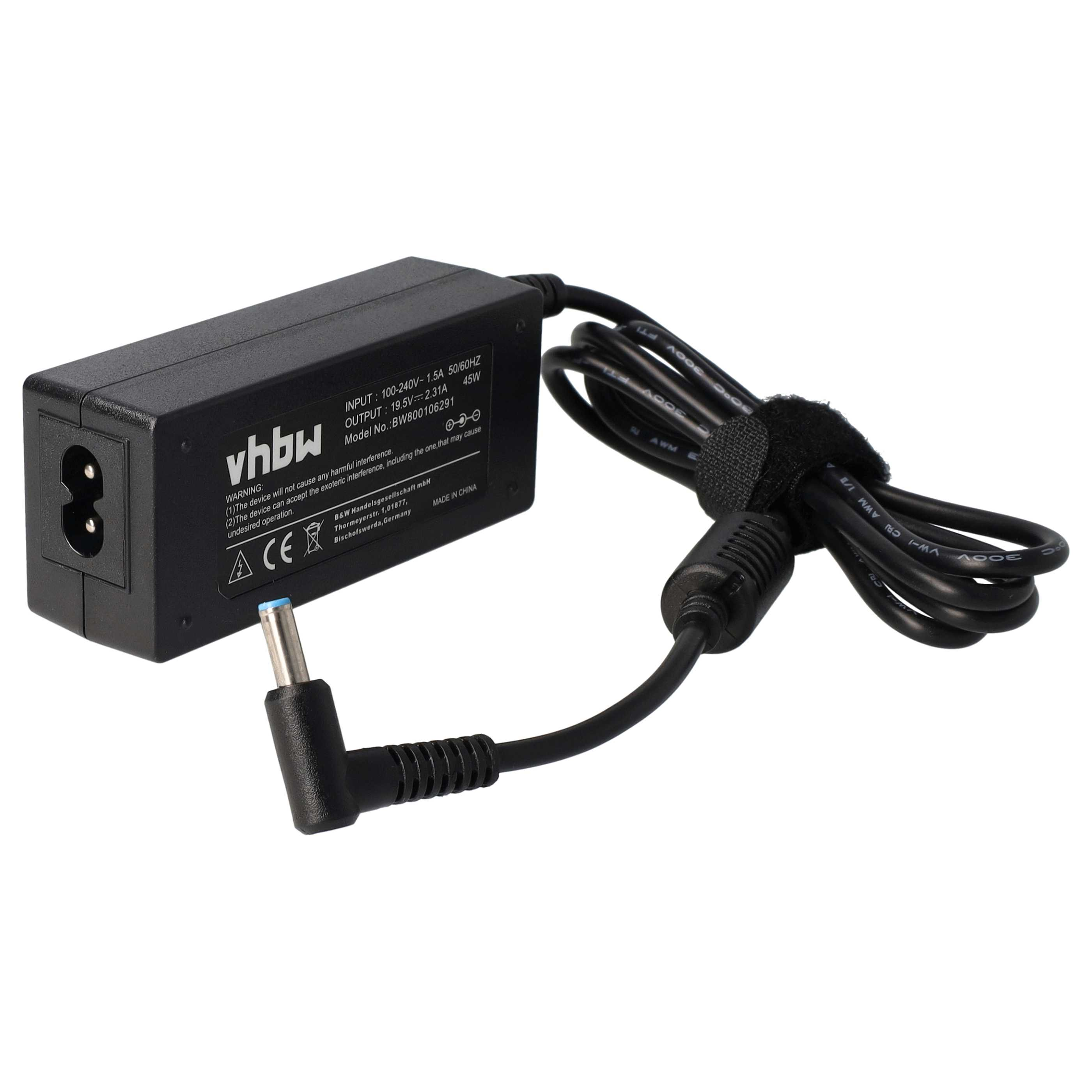 Schwarzes Laptop-Ladegerät mit Kabel und Netzadapterstecker. Das Ladegerät hat das vhbw-Logo.