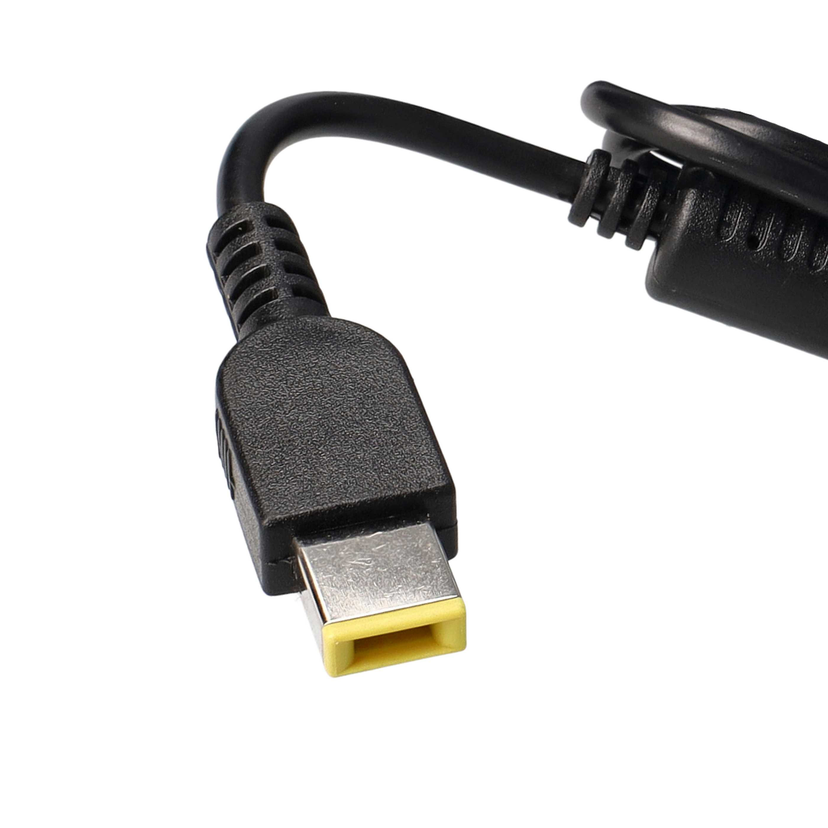 Ein schwarzes Laptop-Netzteilkabel mit einem rechteckigen Stecker mit gelbem Innenteil, auf weißem Hintergrund.