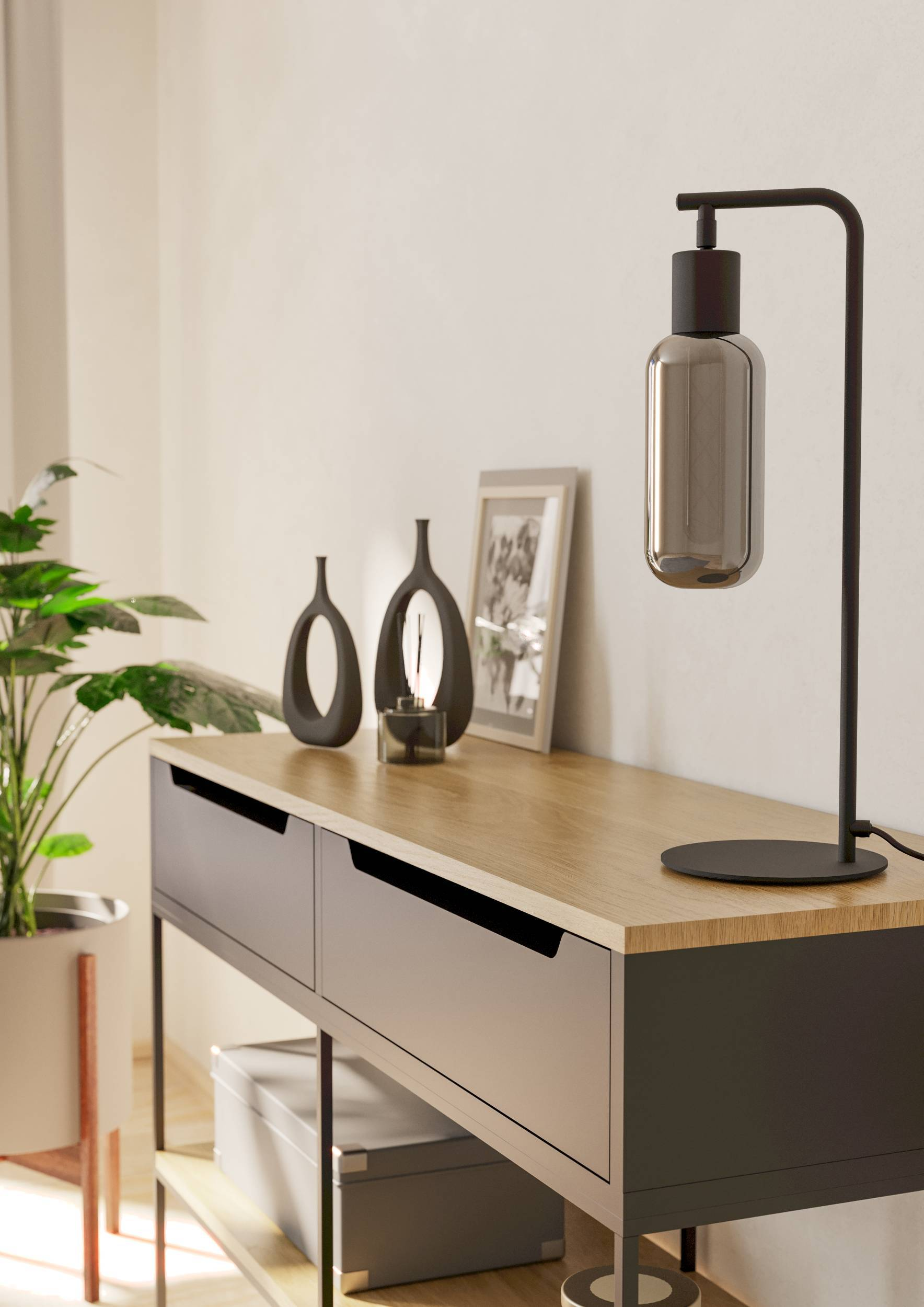 Interni moderni con lampada, decorazioni e mobile. Pianta a sinistra. Illuminazione soffusa.