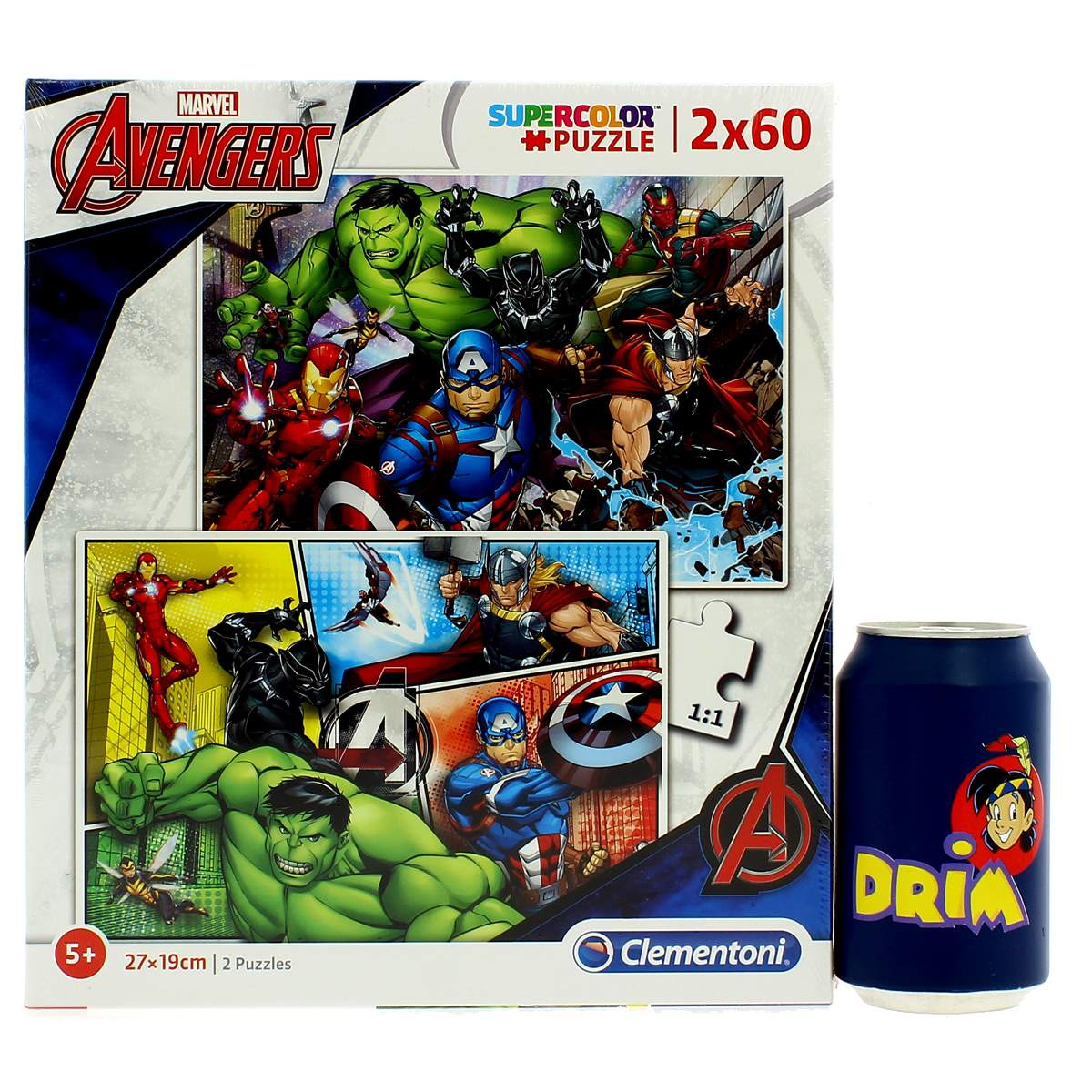 Pudełko z puzzlami Avengers i puszka z napojem gazowanym. Puzzle przedstawiają postacie z Avengers, takie jak Hulk, Iron Man i Kapitan Ameryka. Puszka jest niebieska.