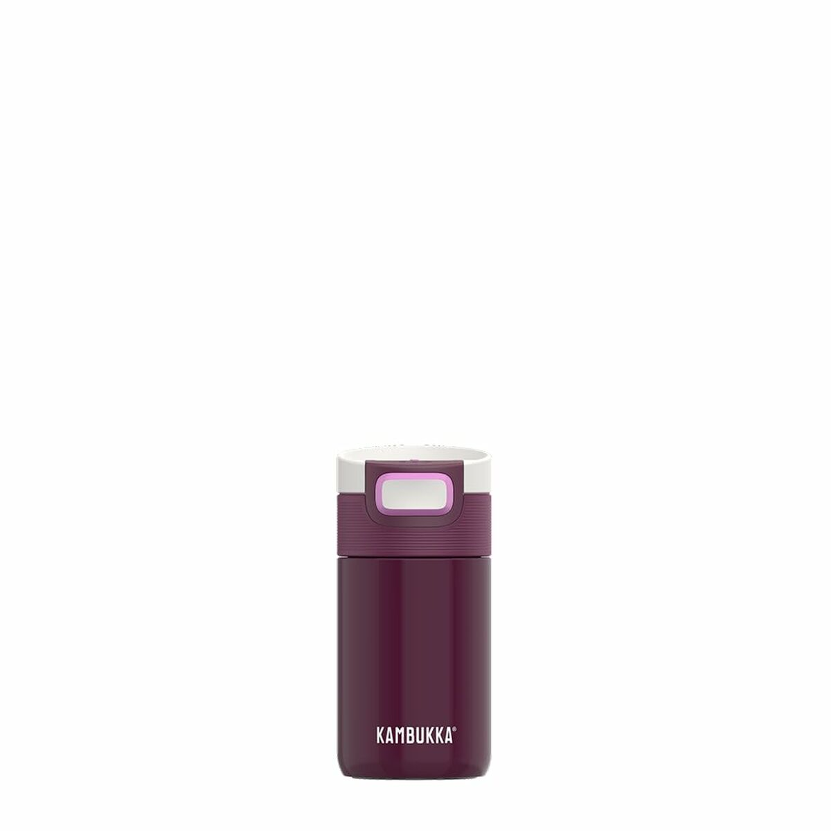 Eine weinrote und weiße isolierte Wasserflasche von Kambukka steht mittig vor einem weißen Hintergrund. Der Deckel hat eine lila Taste.