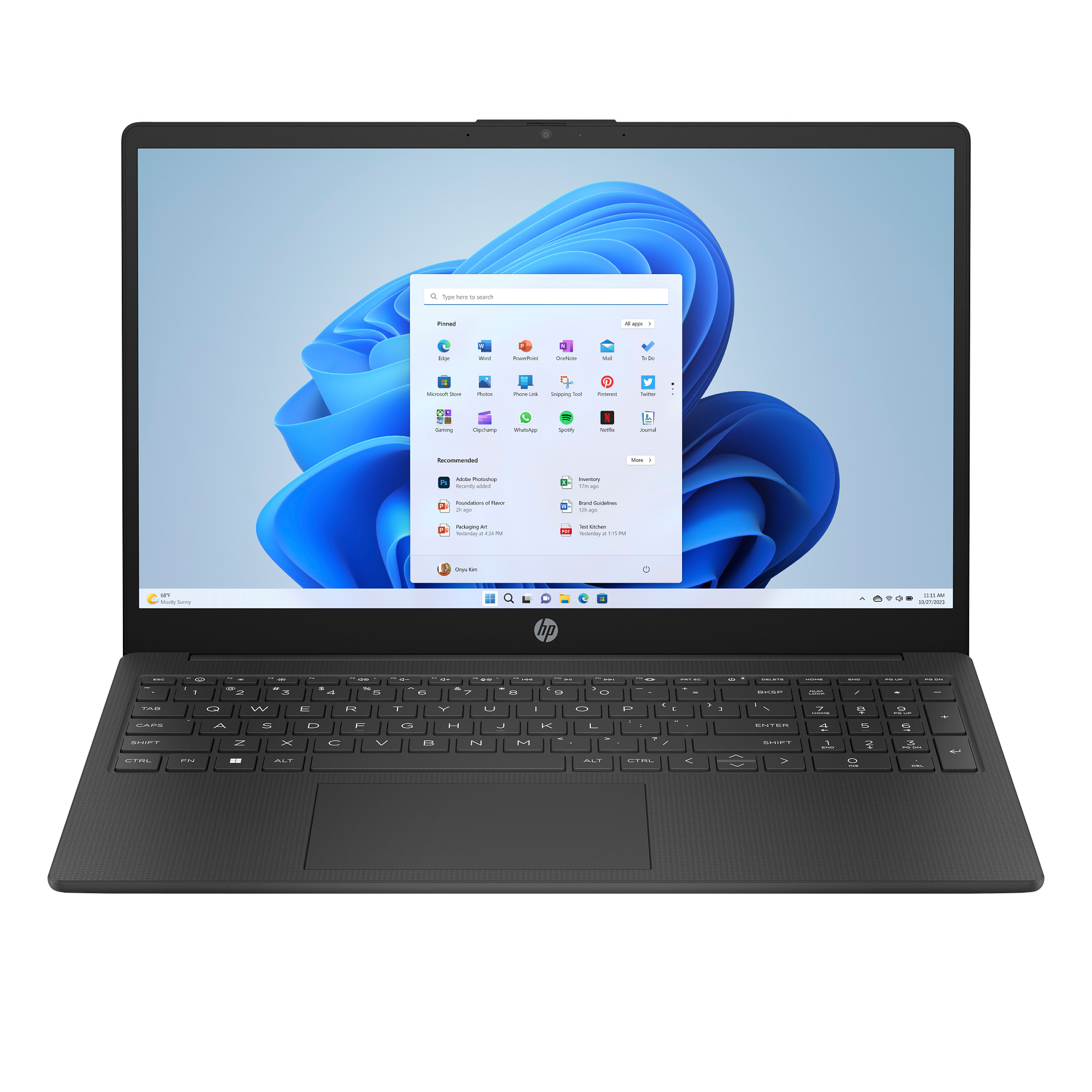 Czarny laptop HP wyświetla interfejs Windows 11. Ekran pokazuje ikony aplikacji i pasek wyszukiwania, klawiatura jest widoczna.