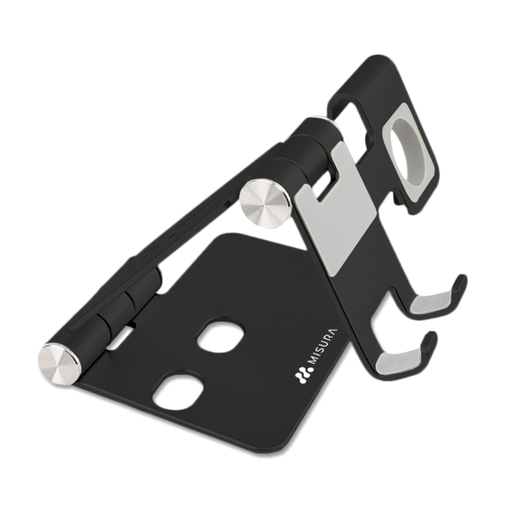 Un supporto per telefono MISURA nero e argento. Ha una base, un braccio regolabile e un supporto. Accenti argentati sulla cornice nera.
