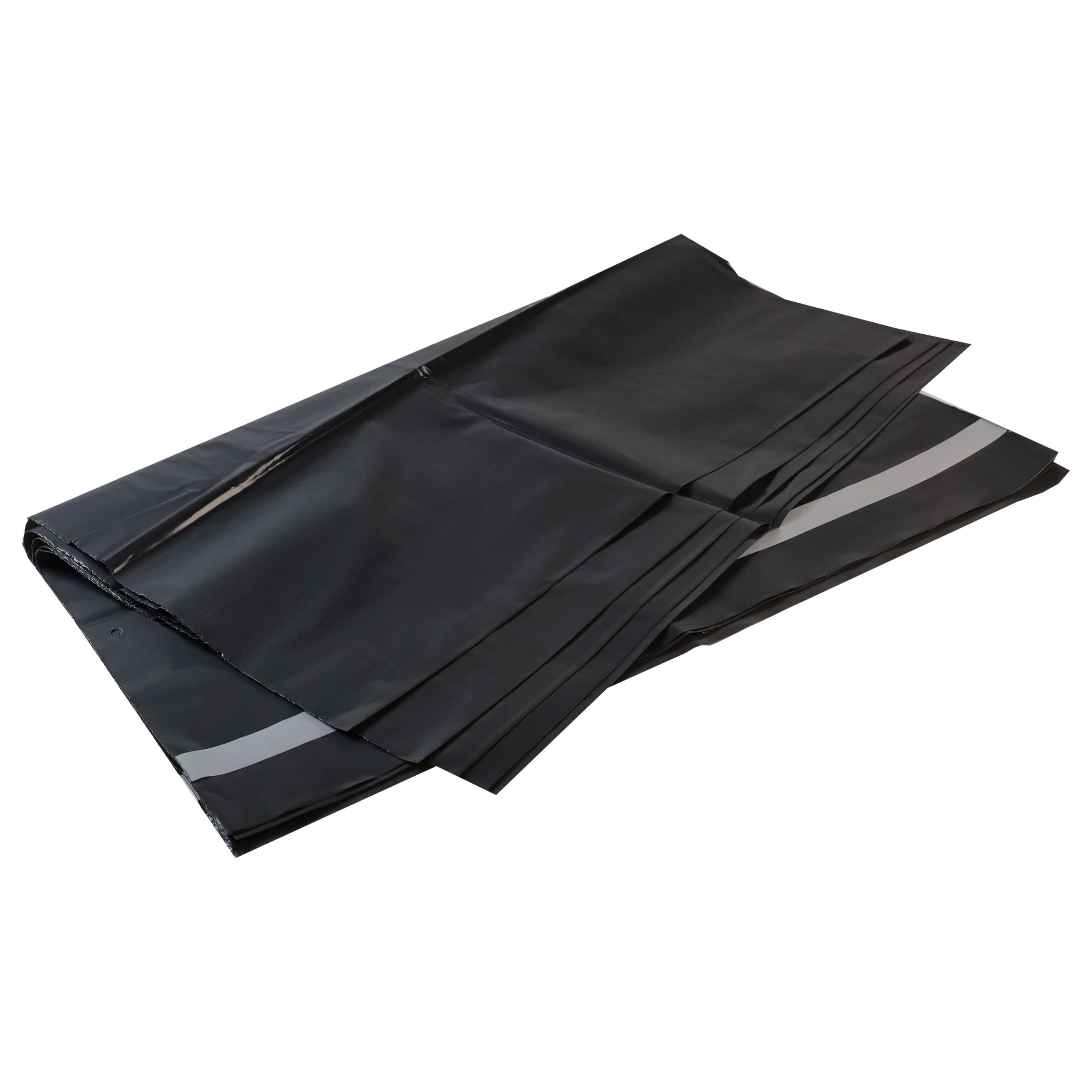 Schwarzes, gefaltetes Material mit reflektierenden Streifen. Das Material liegt auf weißem Hintergrund.