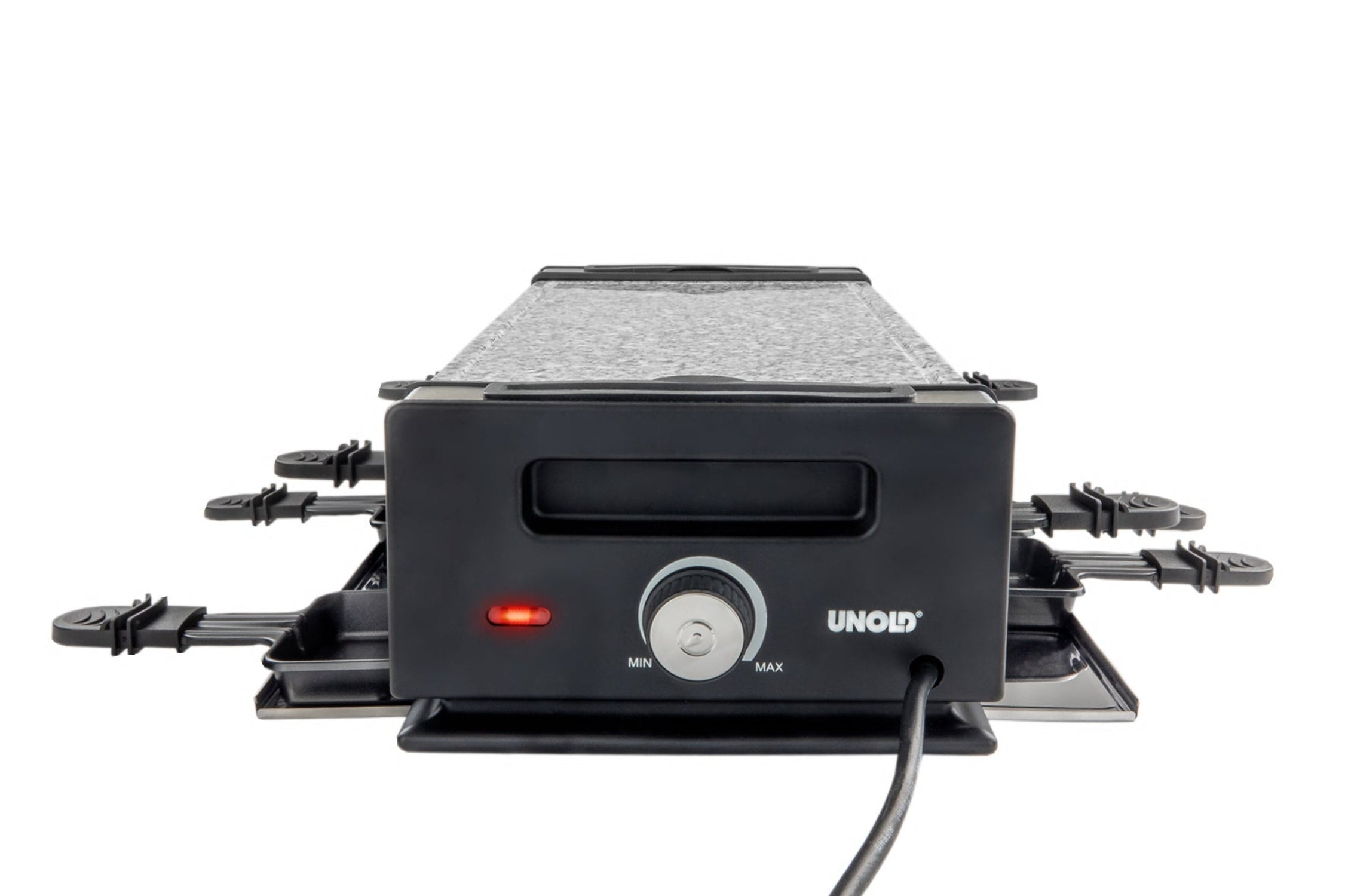 Czarny grill do raclette Unold z pokrętłem, lampką kontrolną i tacami. Na górze kamienna powierzchnia do gotowania. Przewód zasilający sięga.