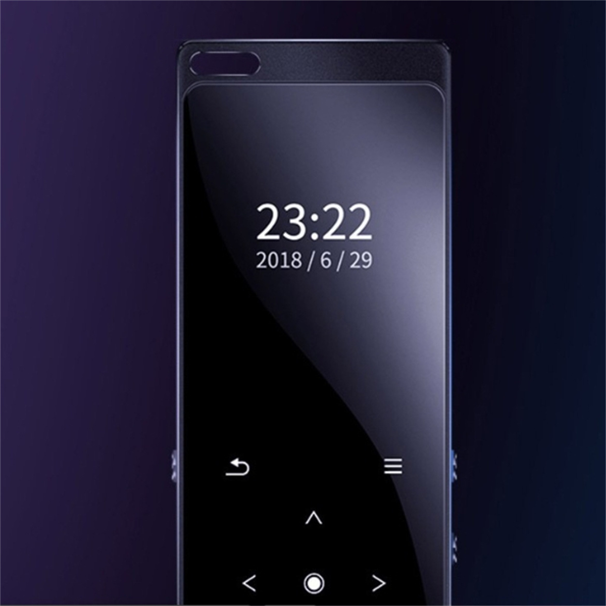 Ein schwarzes Smartphone zeigt die Uhrzeit 23:22 und das Datum 2018/6/29 an. Navigationssymbole befinden sich unten. Der Hintergrund ist dunkelviolett.