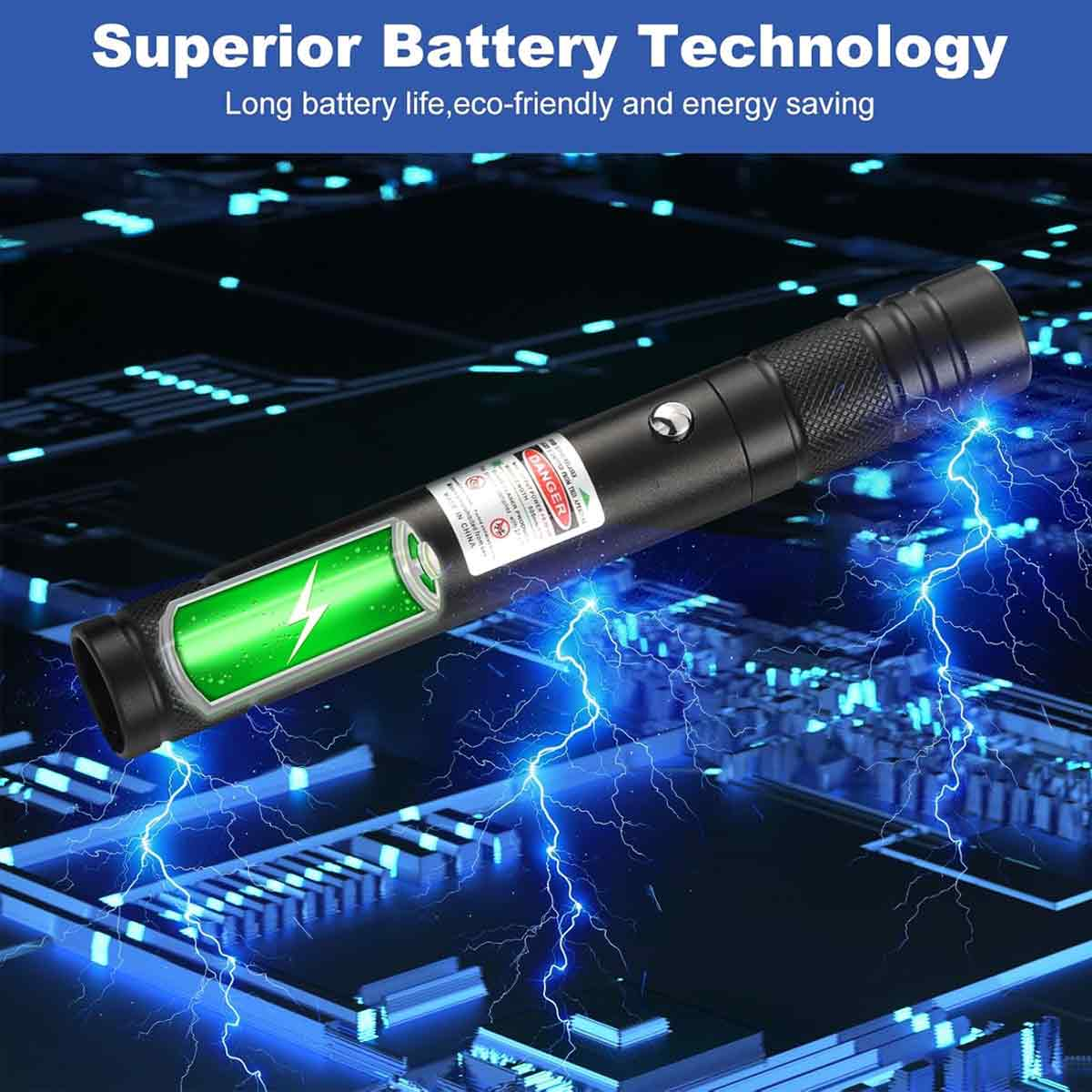Schwarzer Laserpointer mit grünem Batteriesymbol und Blitzeffekt. Der Text lautet 'Superior Battery Technology'.