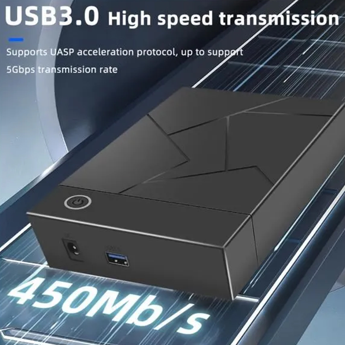 Eine schwarze externe Festplatte wird mit Text angezeigt: USB3.0, 450 Mbit/s und andere Spezifikationen.