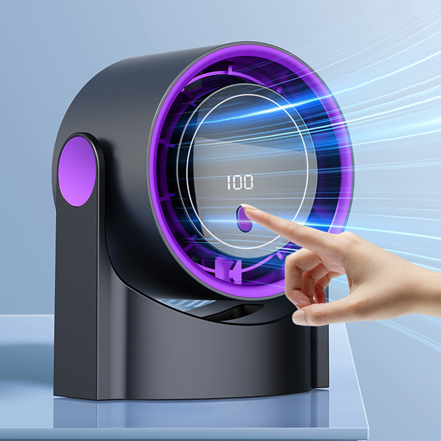 Un dispositivo nero e viola con display digitale '100'. Una mano tocca lo schermo. Raggi di luce blu emanano.