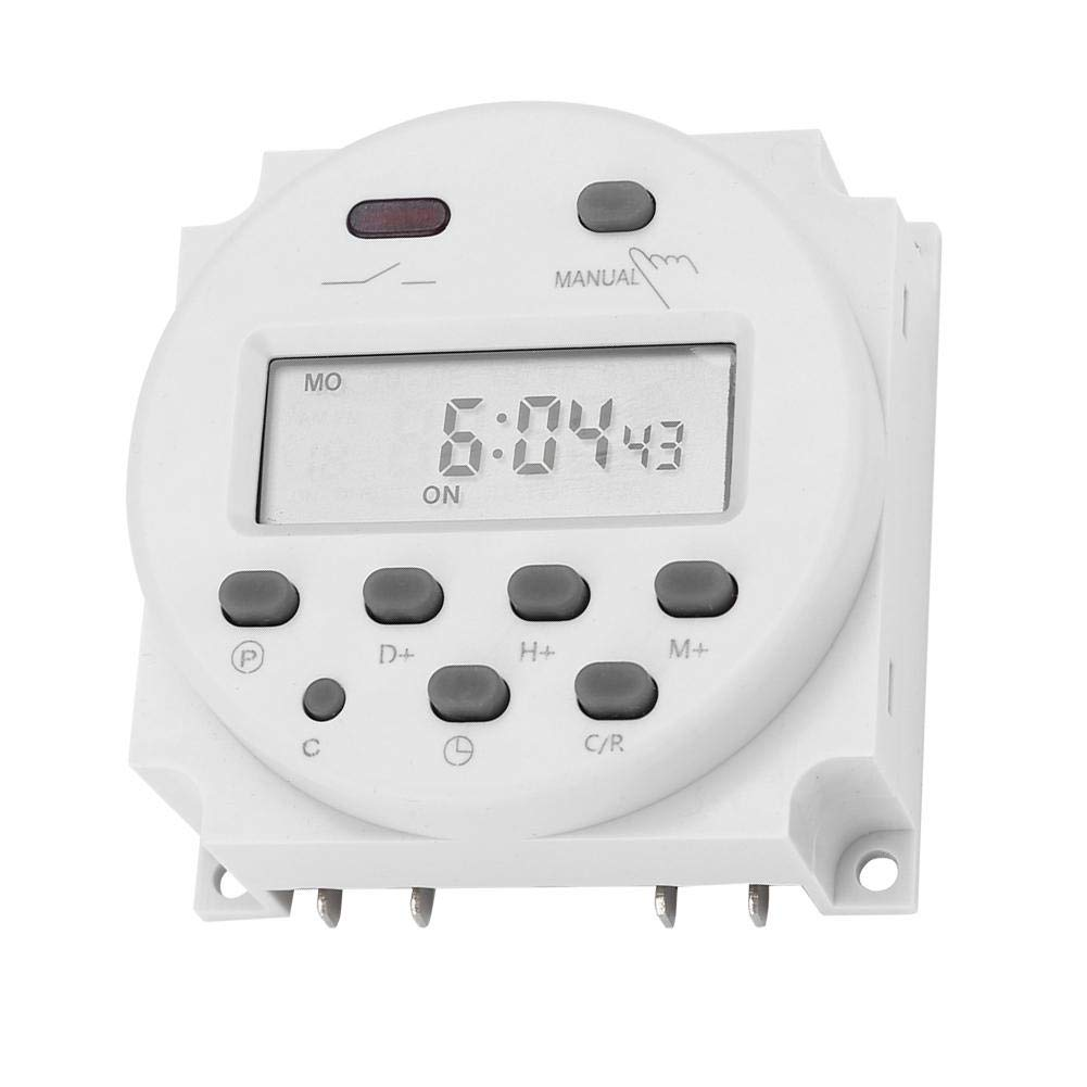 Ein weißer Digitaltimer zeigt 6:04:43 an. Er hat Knöpfe mit den Bezeichnungen: P, D+, H+, M+, C, C/R. Text: Manual, On und Mo sind sichtbar.