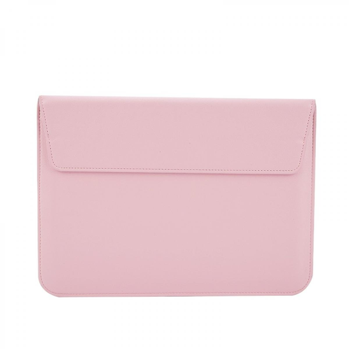 Nahaufnahme einer rosa Laptop-Hülle aus Leder mit Klappenverschluss. Der Hintergrund ist schlicht weiß.