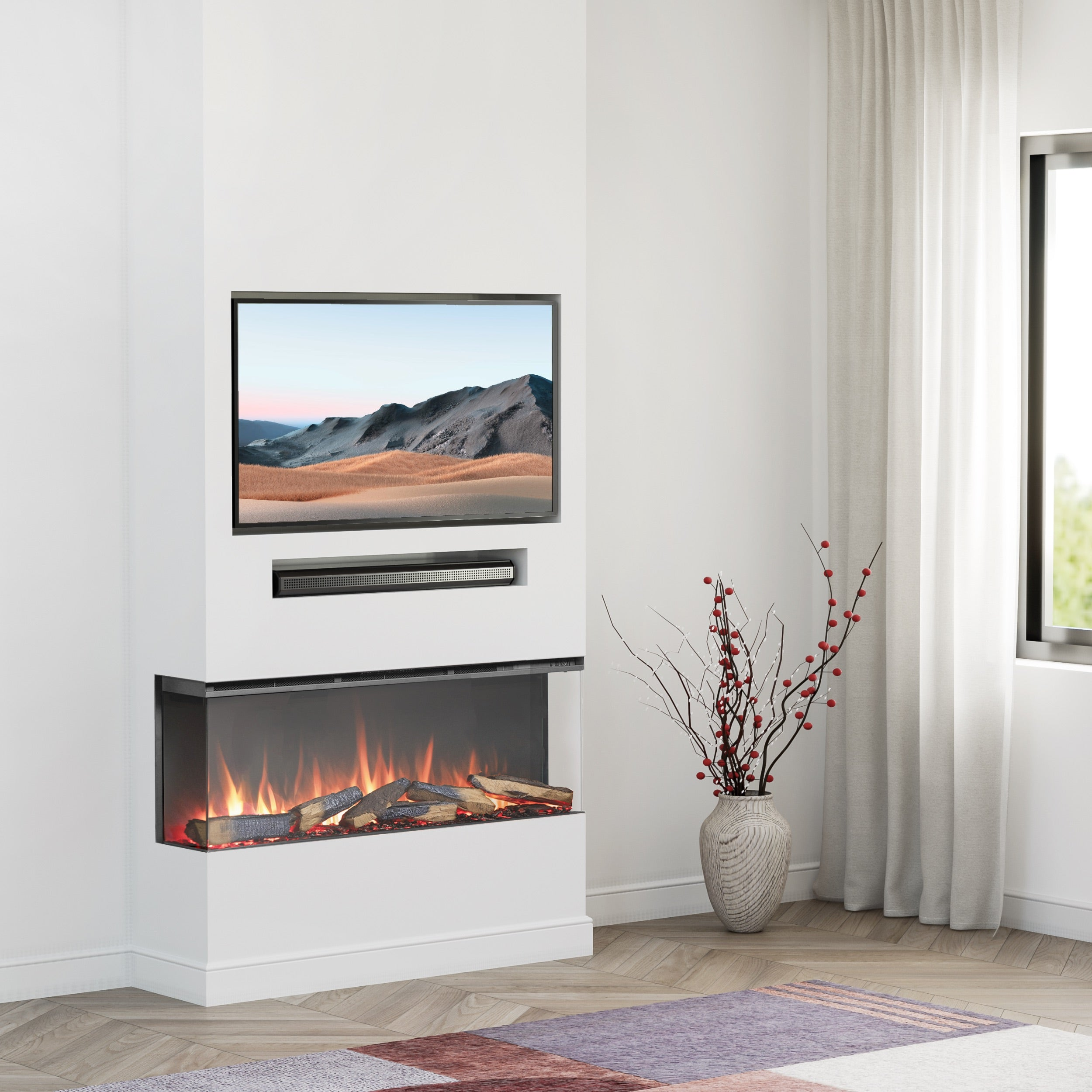 Modernes Wohnzimmer mit eingebautem Kamin, Fernseher und dekorativer Vase. Der Fernseher zeigt eine Landschaft. Vorhänge und Teppich sind ebenfalls sichtbar.