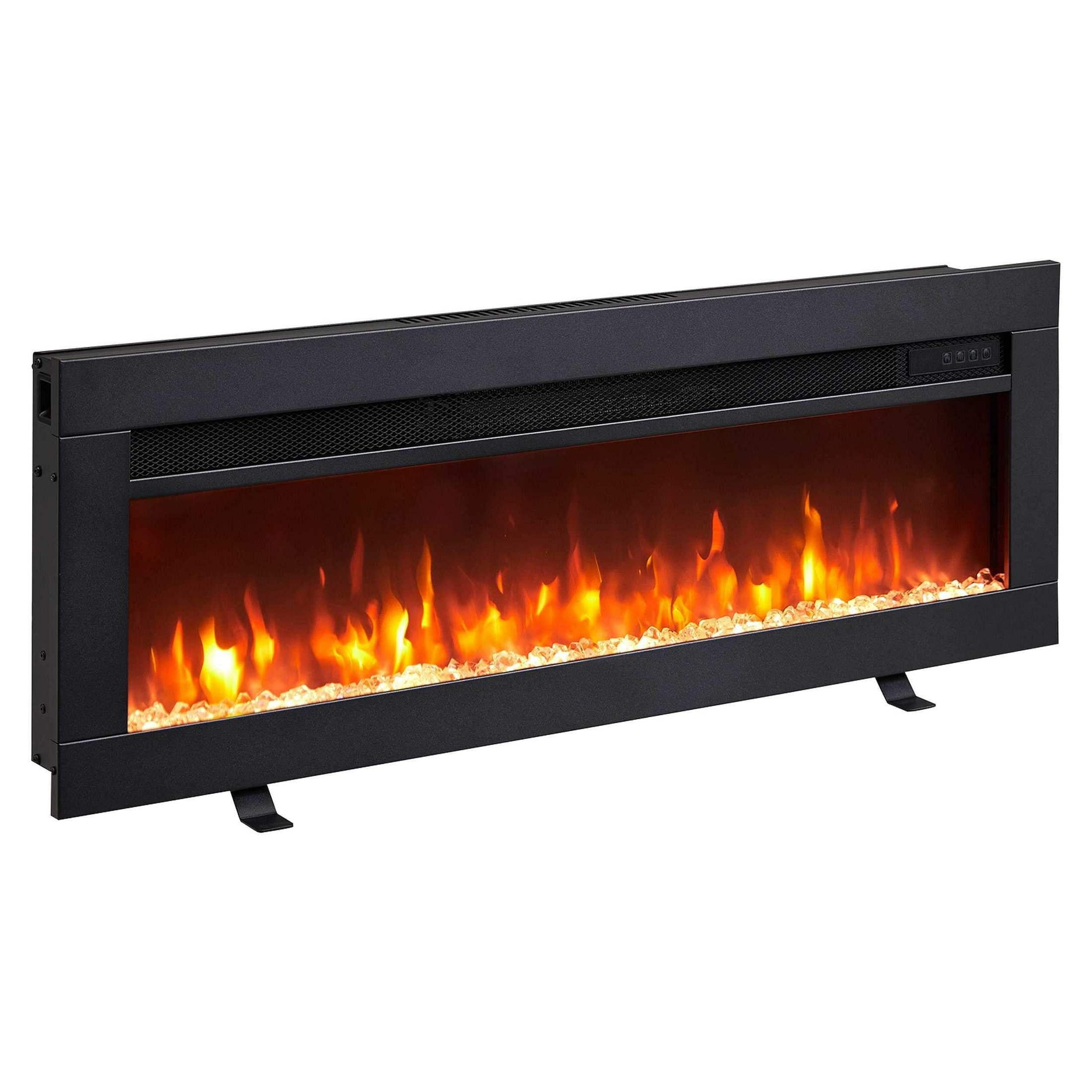 Ein schwarzer Elektrokamin zeigt Flammen und glühende Steine. Der Kamin ist rechteckig und hat eine Gitterfront.