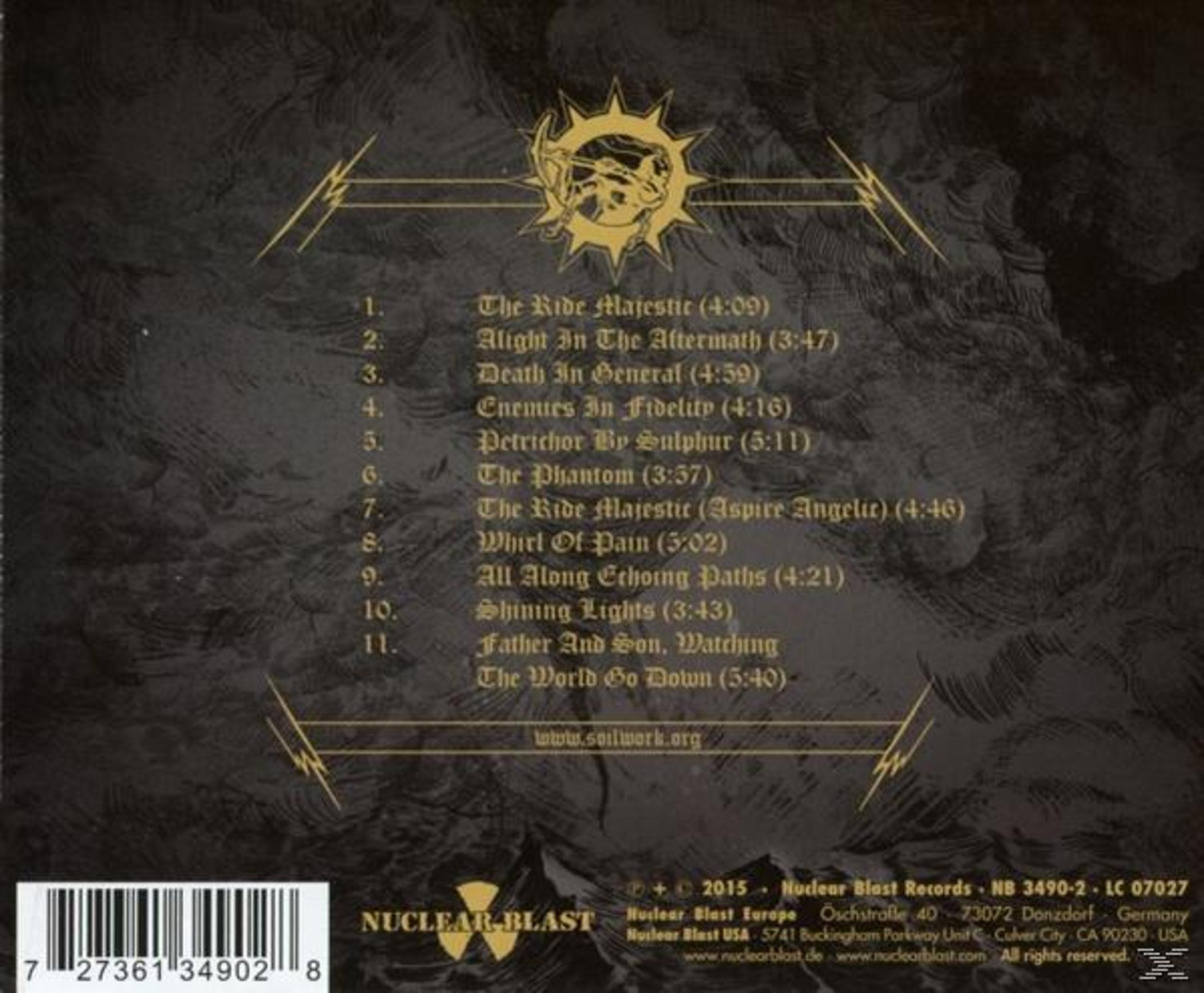 Albumcover mit Titelliste. Schwarz-Gold-Design. Enthält Bandnamen, Songtitel und ein Logo.