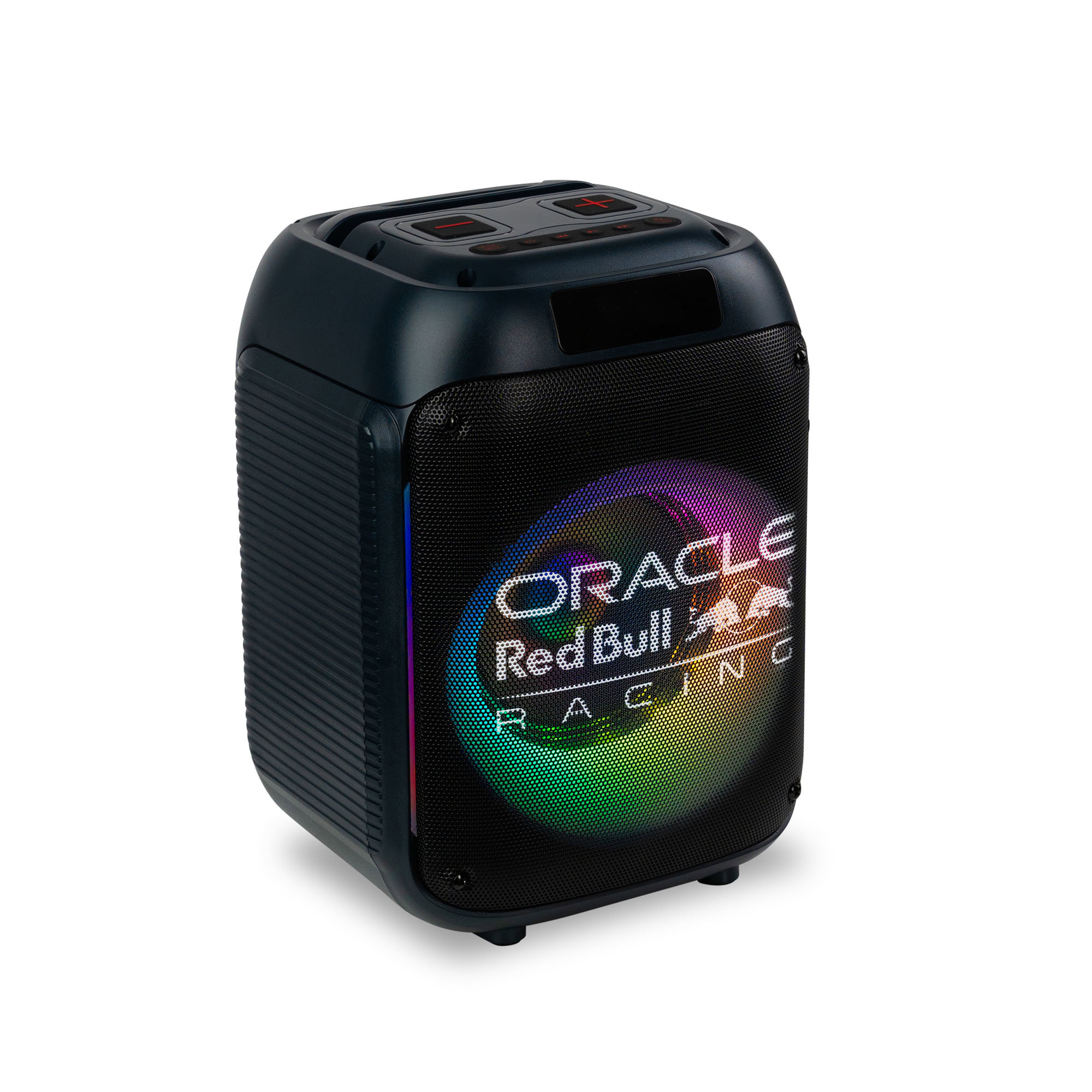 Un altoparlante nero con il logo Oracle Red Bull Racing. Ha pulsanti di controllo e si trova su una superficie bianca.