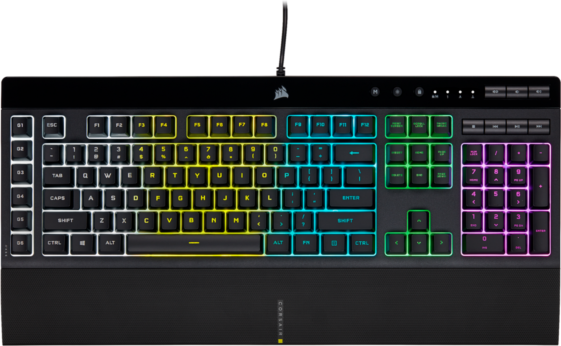 Czarna klawiatura Corsair z klawiszami w różnych kolorach. Klawisze mają białe litery i symbole. Pod spodem podpórka pod nadgarstek.