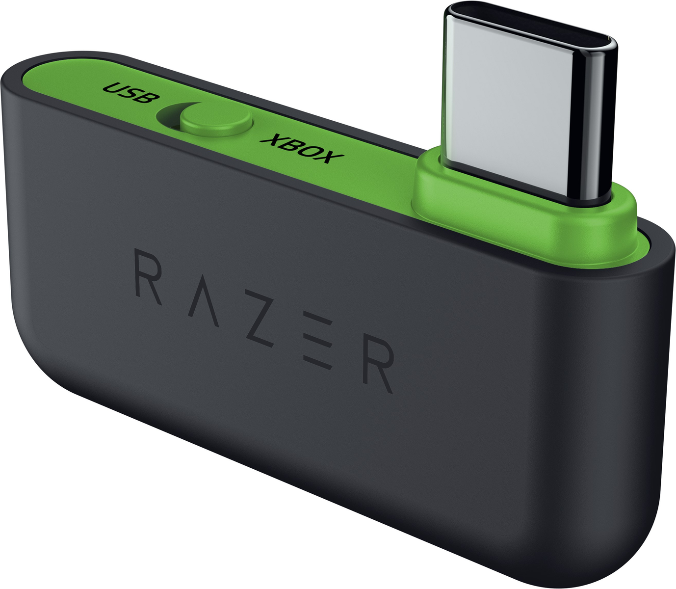 Czarno-zielony adapter USB Razer. Posiada złącze USB-C. Górna część jest zielona z napisami 'USB' i 'XBOX'. Widoczne logo Razer.