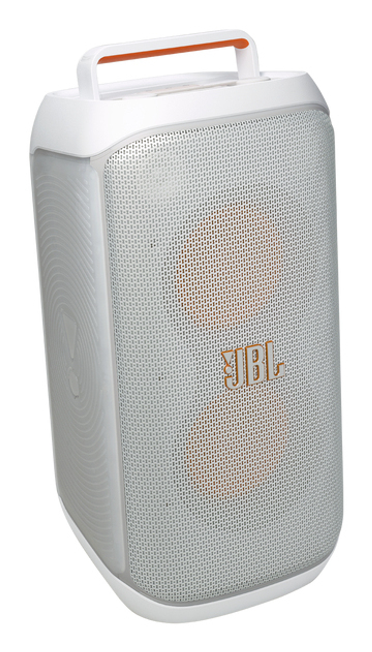 Altoparlante portatile JBL bianco con maniglia arancione. L'altoparlante ha una parte anteriore a rete e il logo JBL. Lo sfondo è bianco.