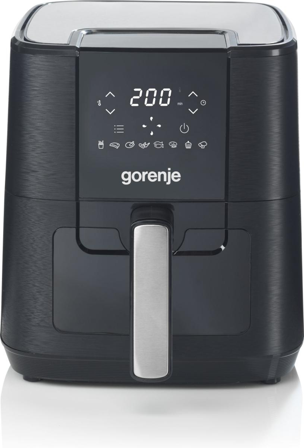 Czarna frytkownica Gorenje. Posiada cyfrowy wyświetlacz pokazujący 200. Ma srebrny uchwyt i elementy sterowania dotykowego.